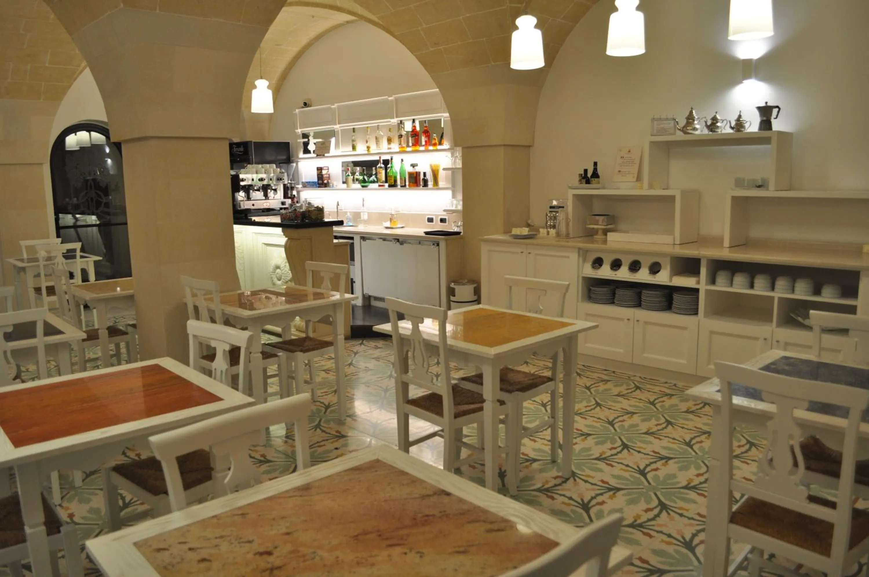 Restaurant/places to eat in Villa Rosa Antico Dimora Storica