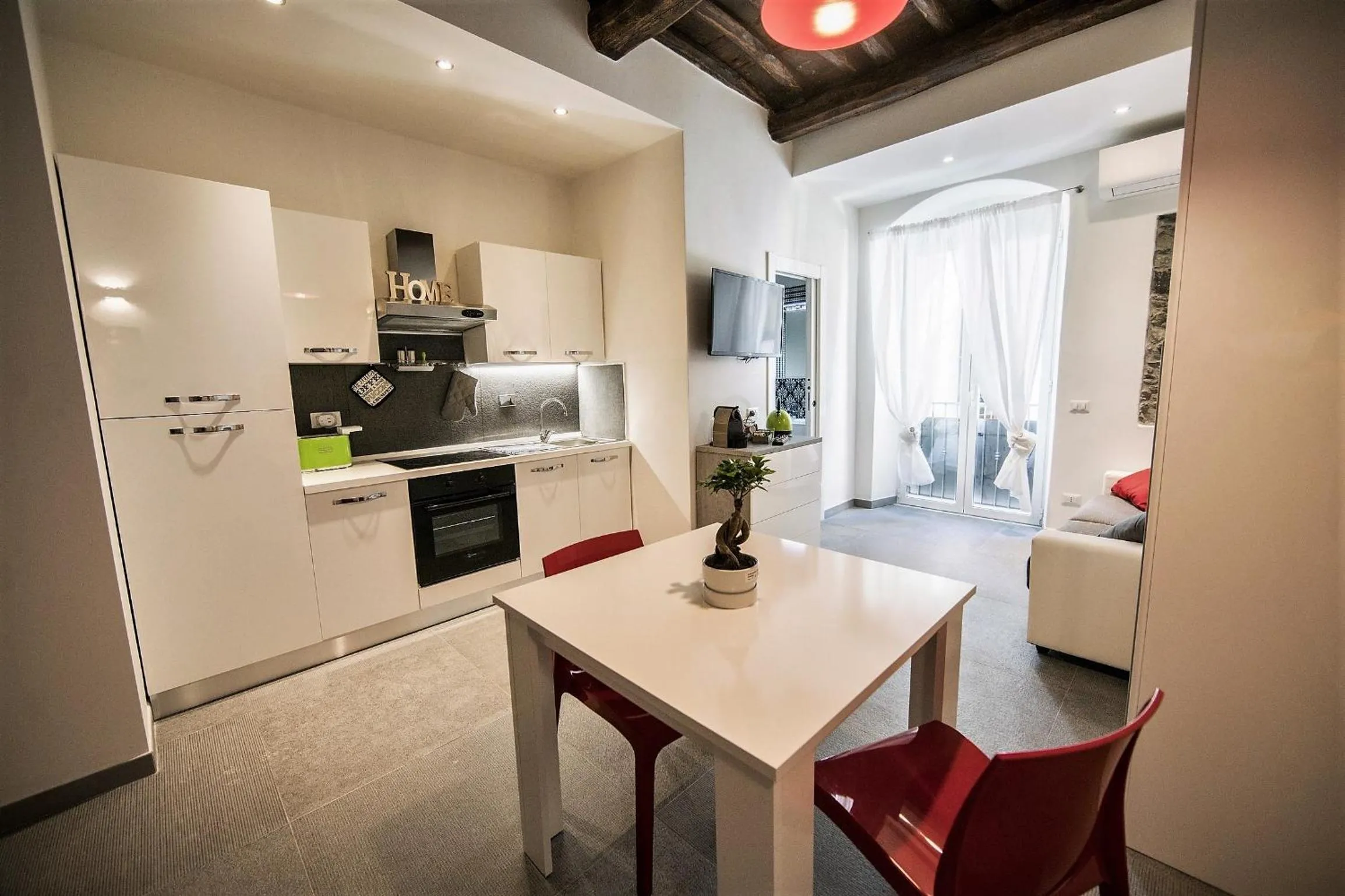 Studio Apartment in La casa di Gio' 295 Apartments