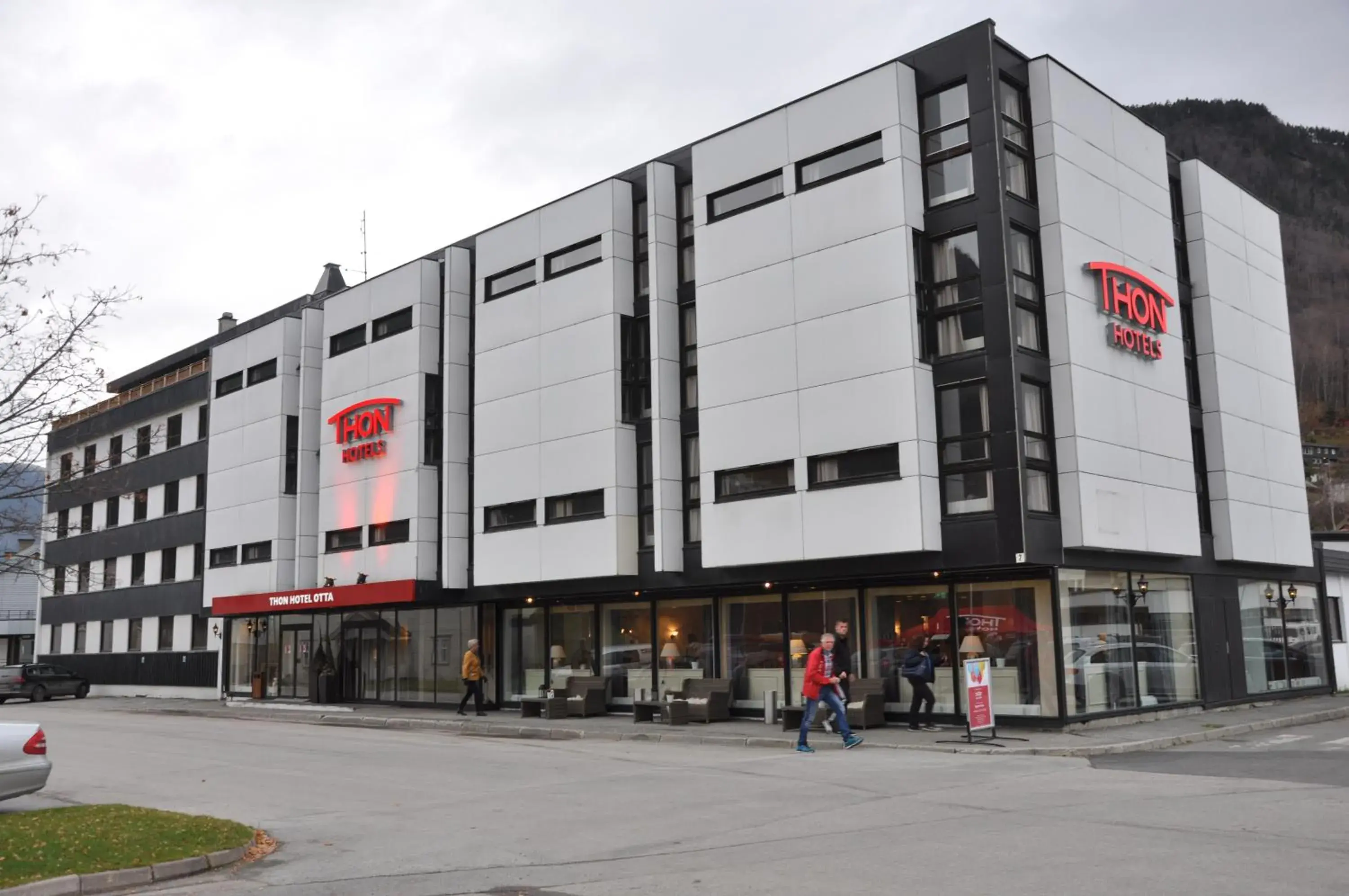 Property building in Thon Partner Hotel Otta Property building in Thon Partner Hotel Otta