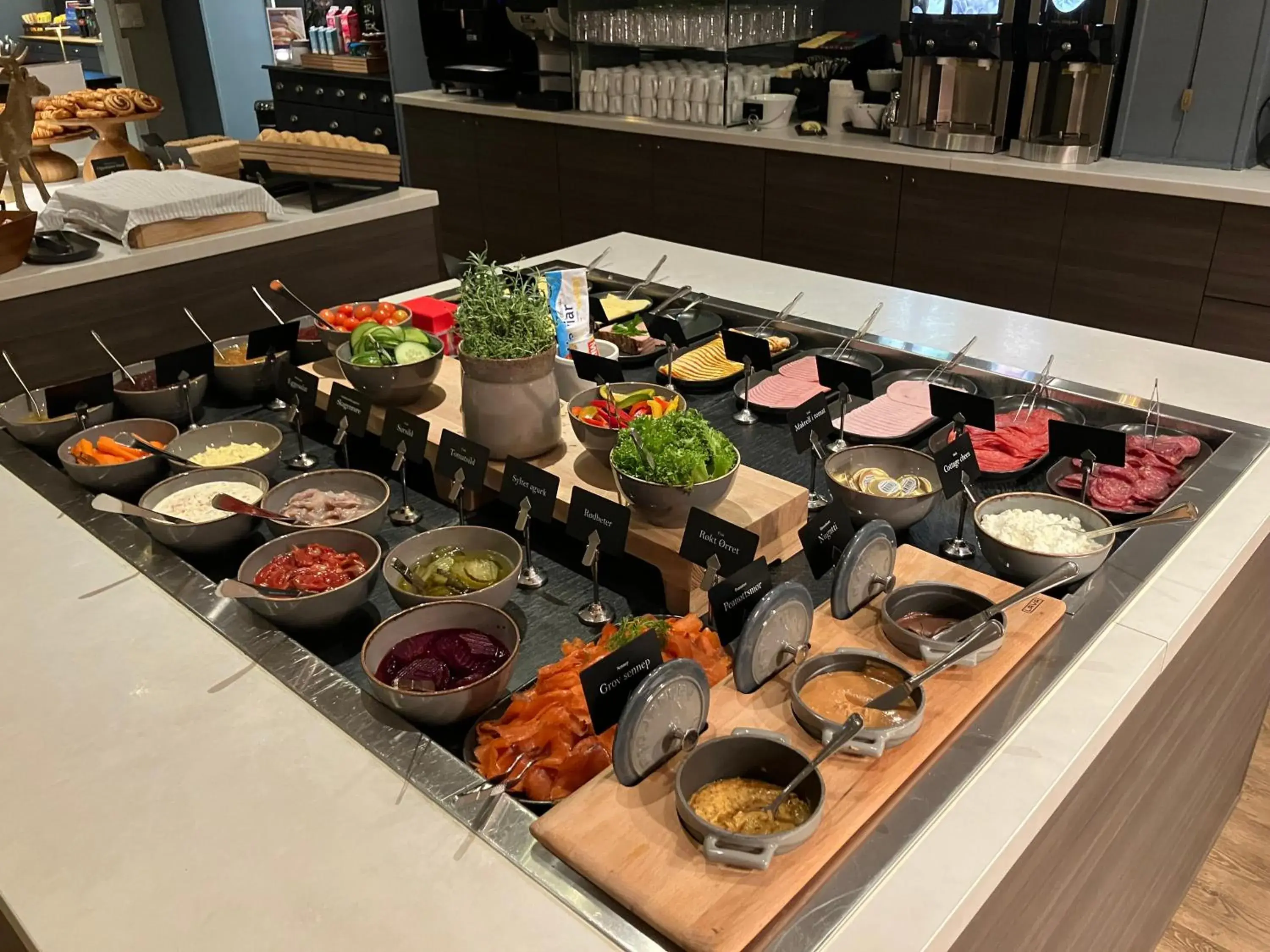 Breakfast in Thon Partner Hotel Otta Breakfast in Thon Partner Hotel Otta