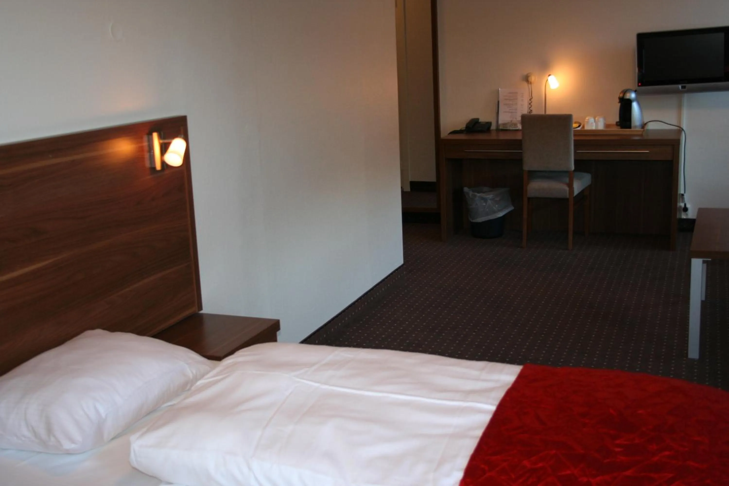 Photo of the whole room, Bed in Thon Partner Hotel Otta