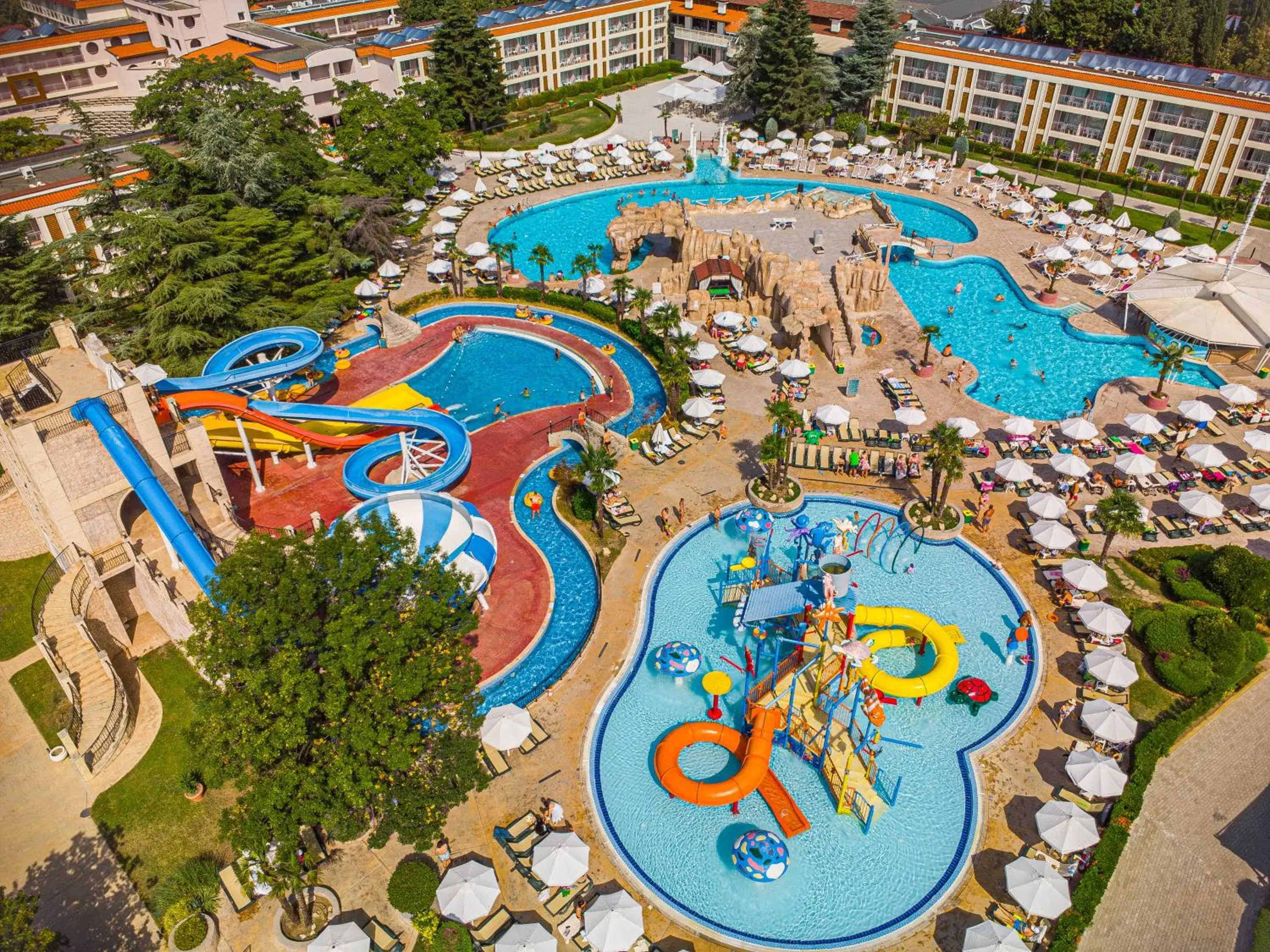 Swimming pool in DIT Evrika Beach Club Hotel - All Inclusive Swimming pool in DIT Evrika Beach Club Hotel - All Inclusive