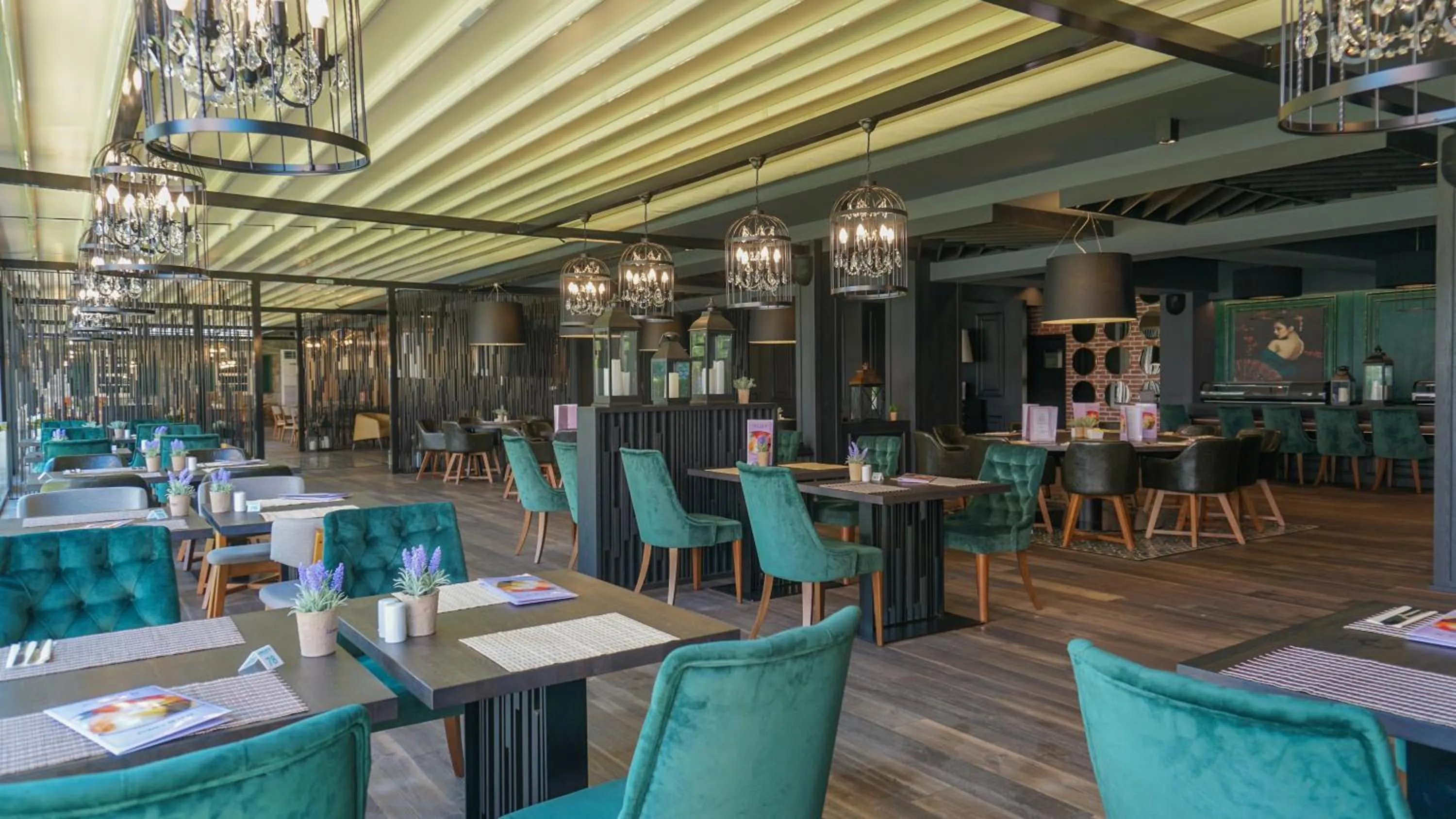 Restaurant/places to eat in DIT Evrika Beach Club Hotel - All Inclusive