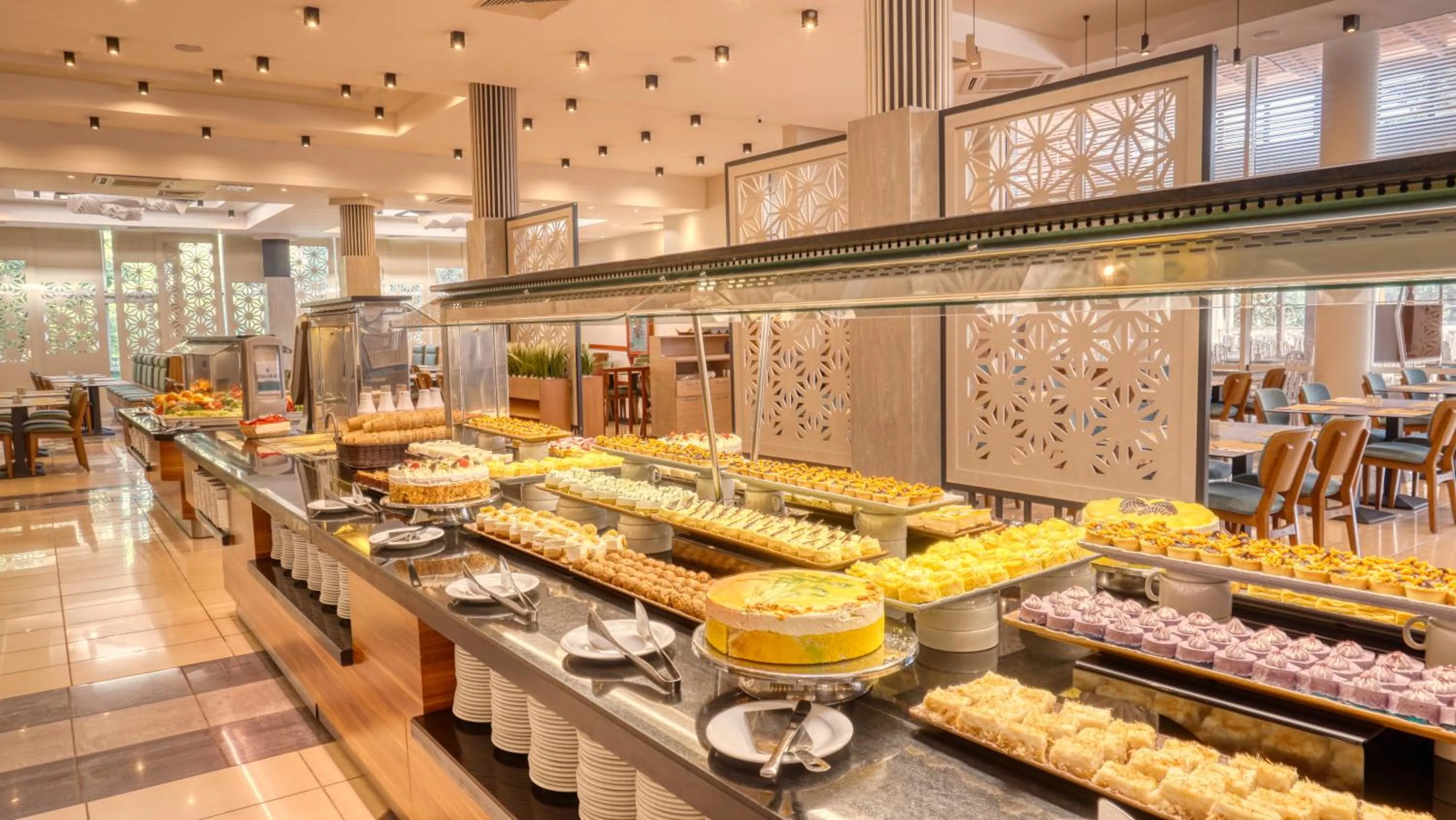 Restaurant/places to eat in DIT Evrika Beach Club Hotel - All Inclusive