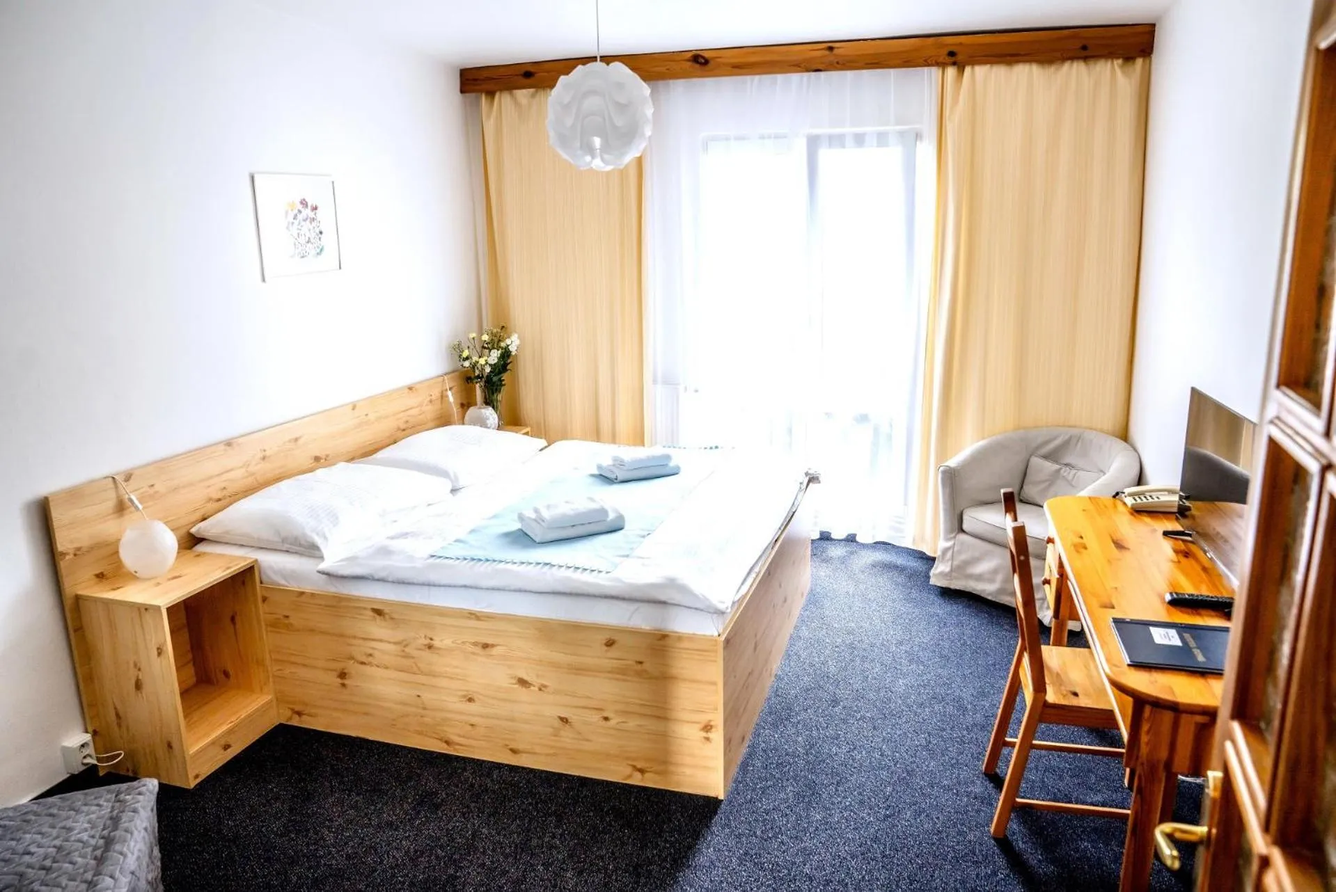 Double Room - single occupancy in Hotel Gong