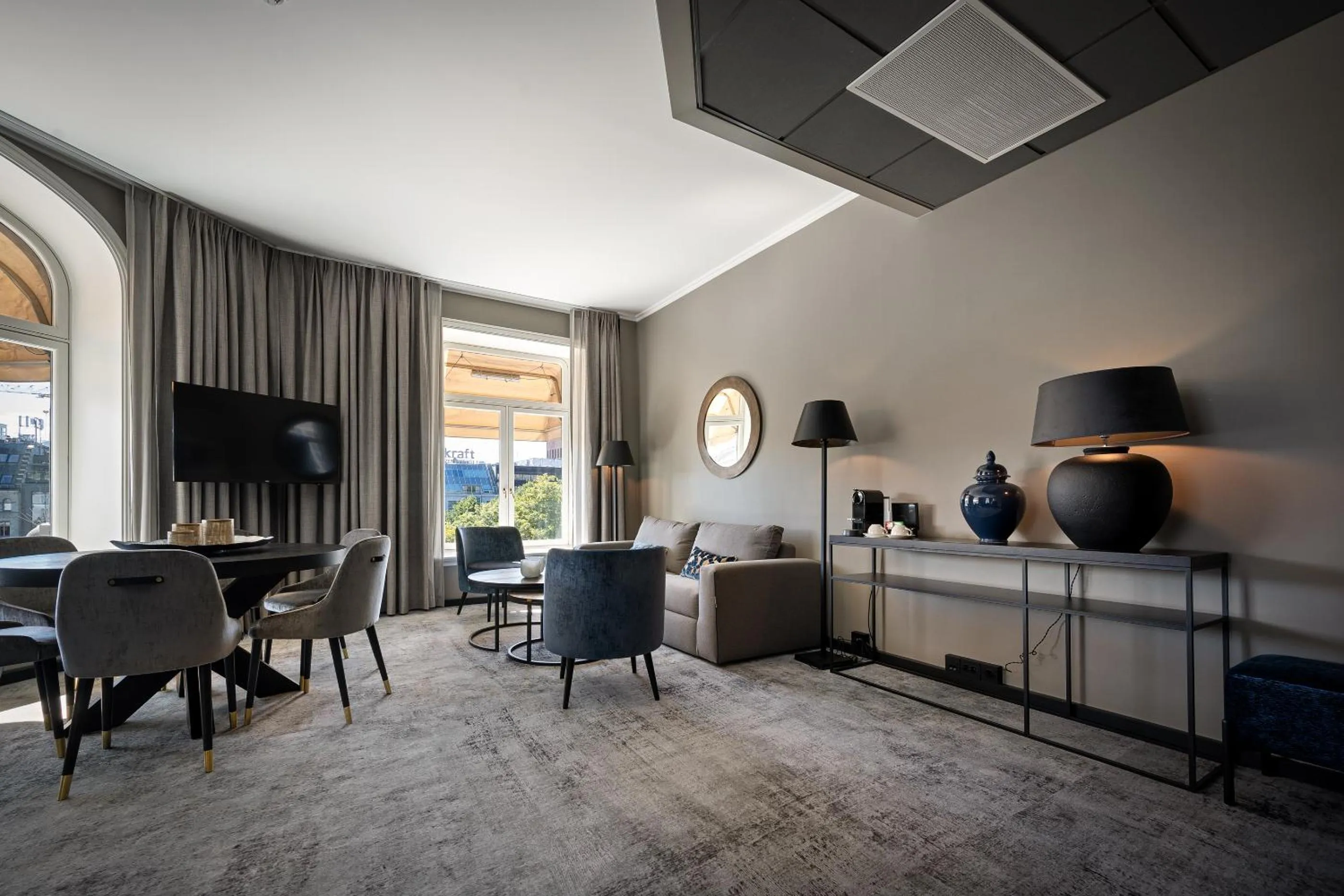 Seating area in Karl Johan Hotel