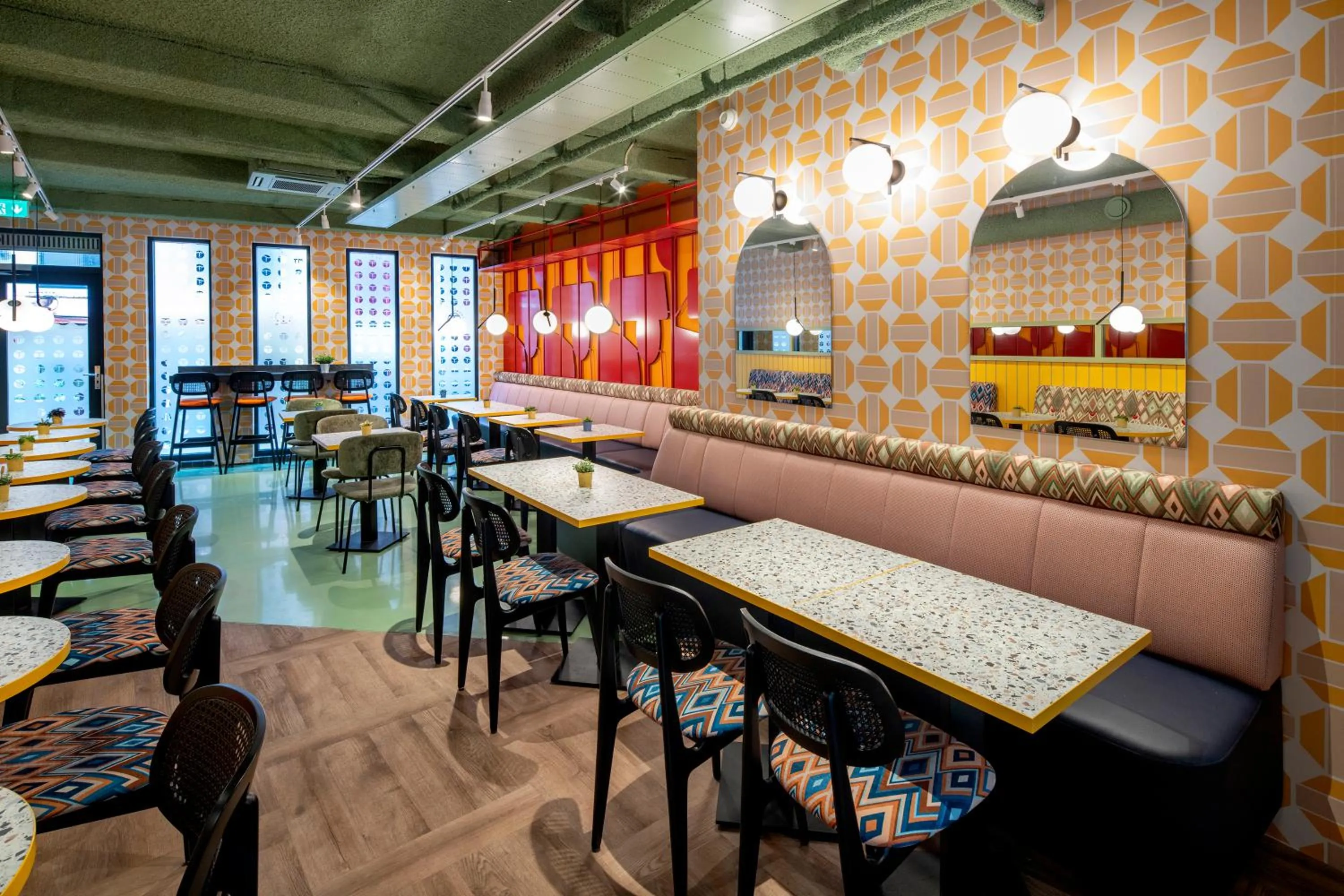 Tourist Inn One Amsterdam