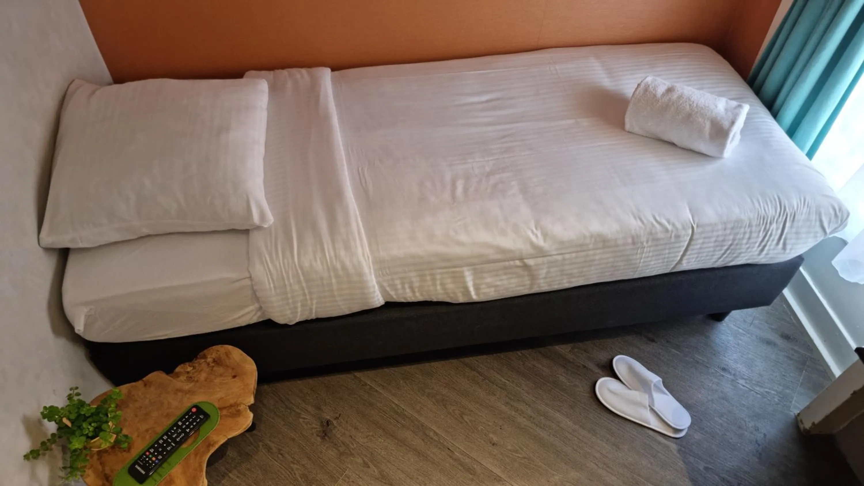 Bed in Tourist Inn One Amsterdam