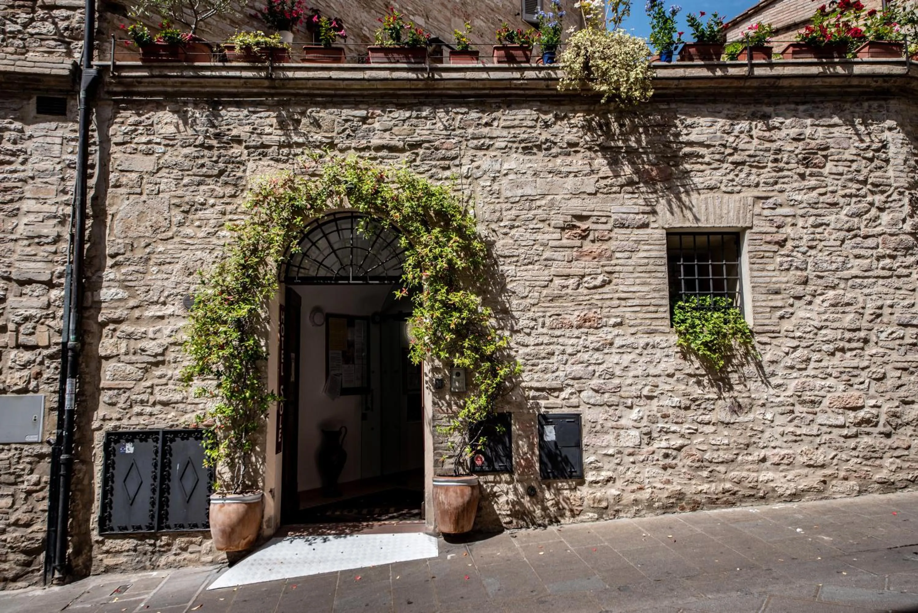 Facade/entrance in Hotel Sole