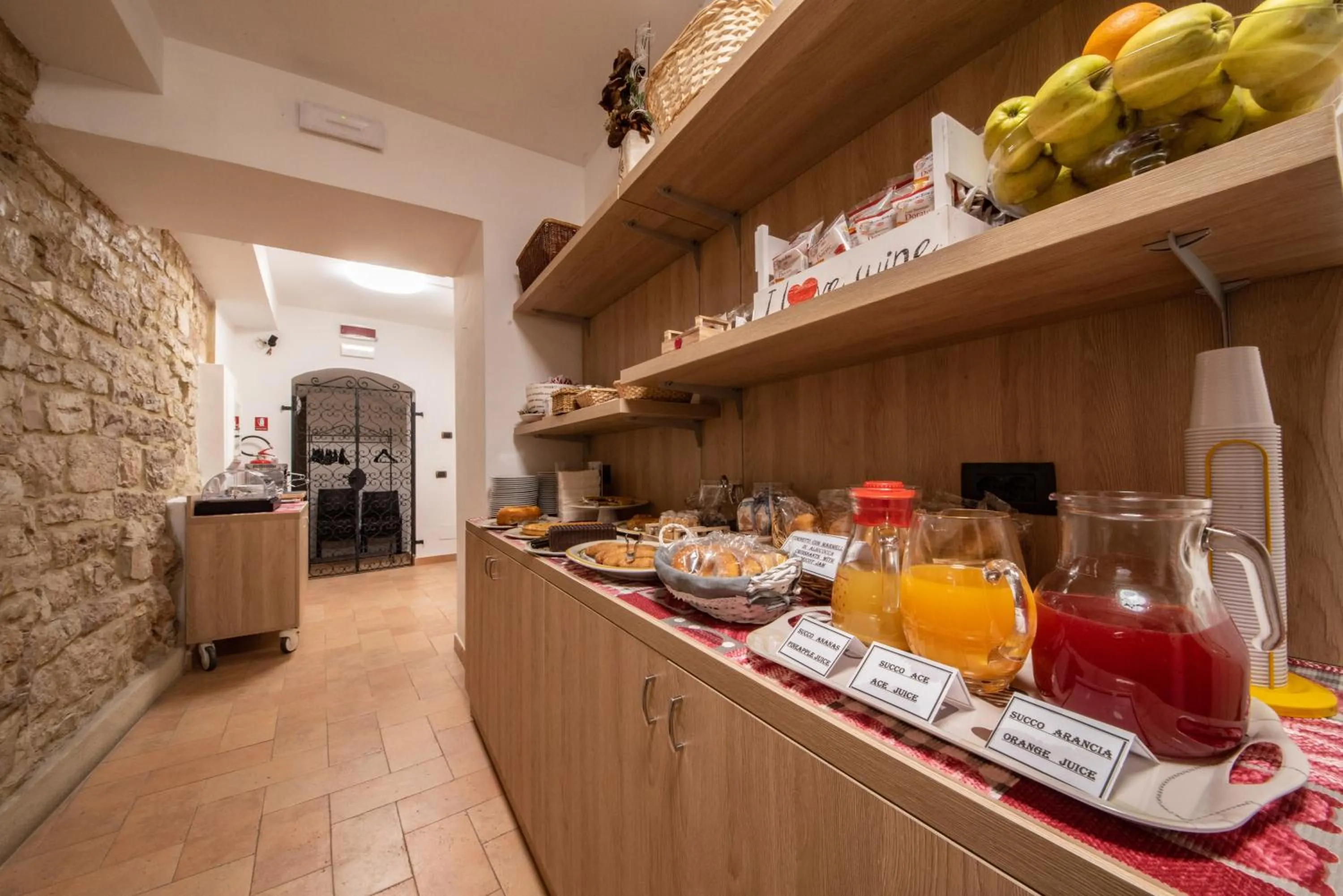 Breakfast in Hotel Sole