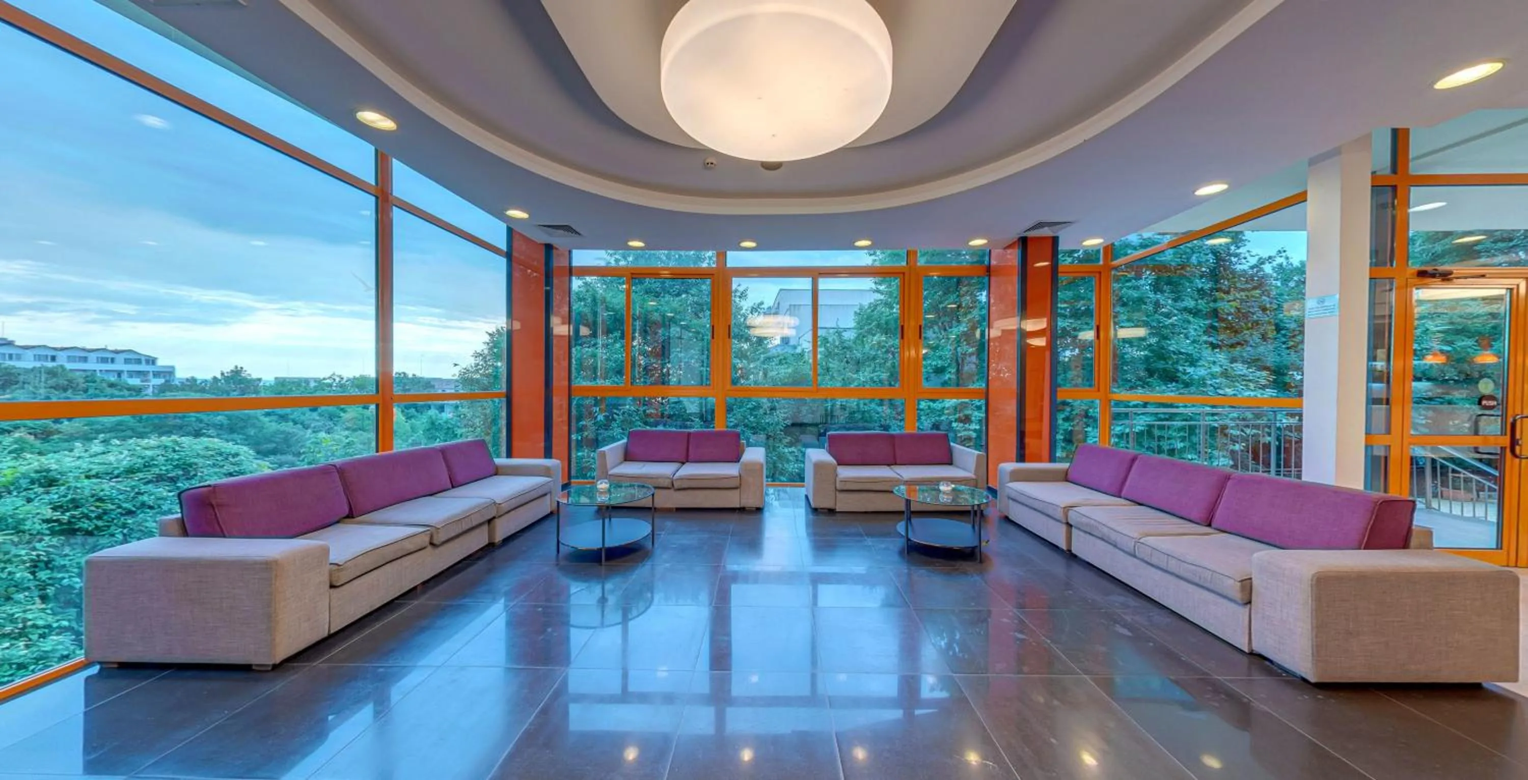 Lobby or reception in Hotel Sunrise Golden Sands