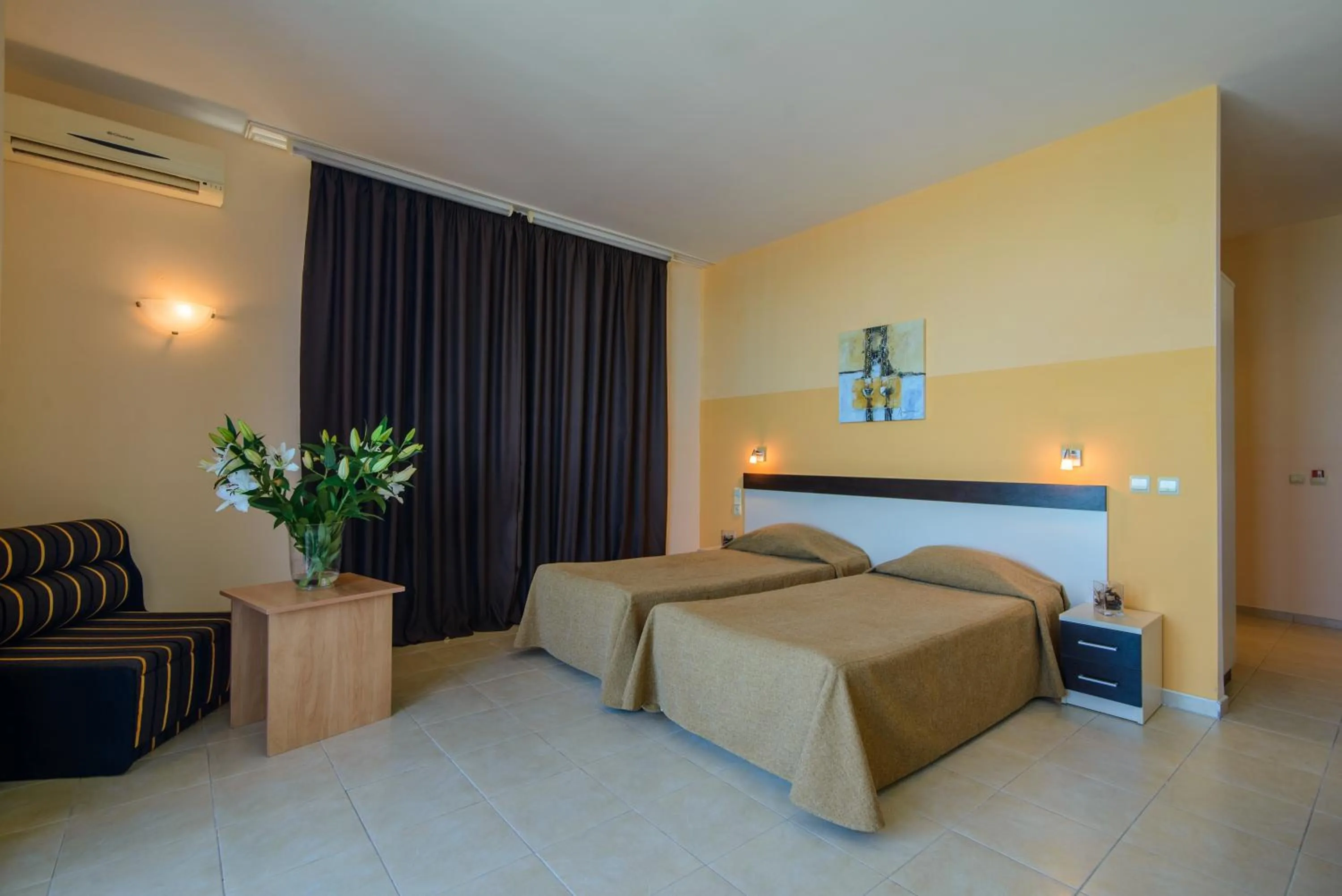 Bed in Hotel Sunrise Golden Sands