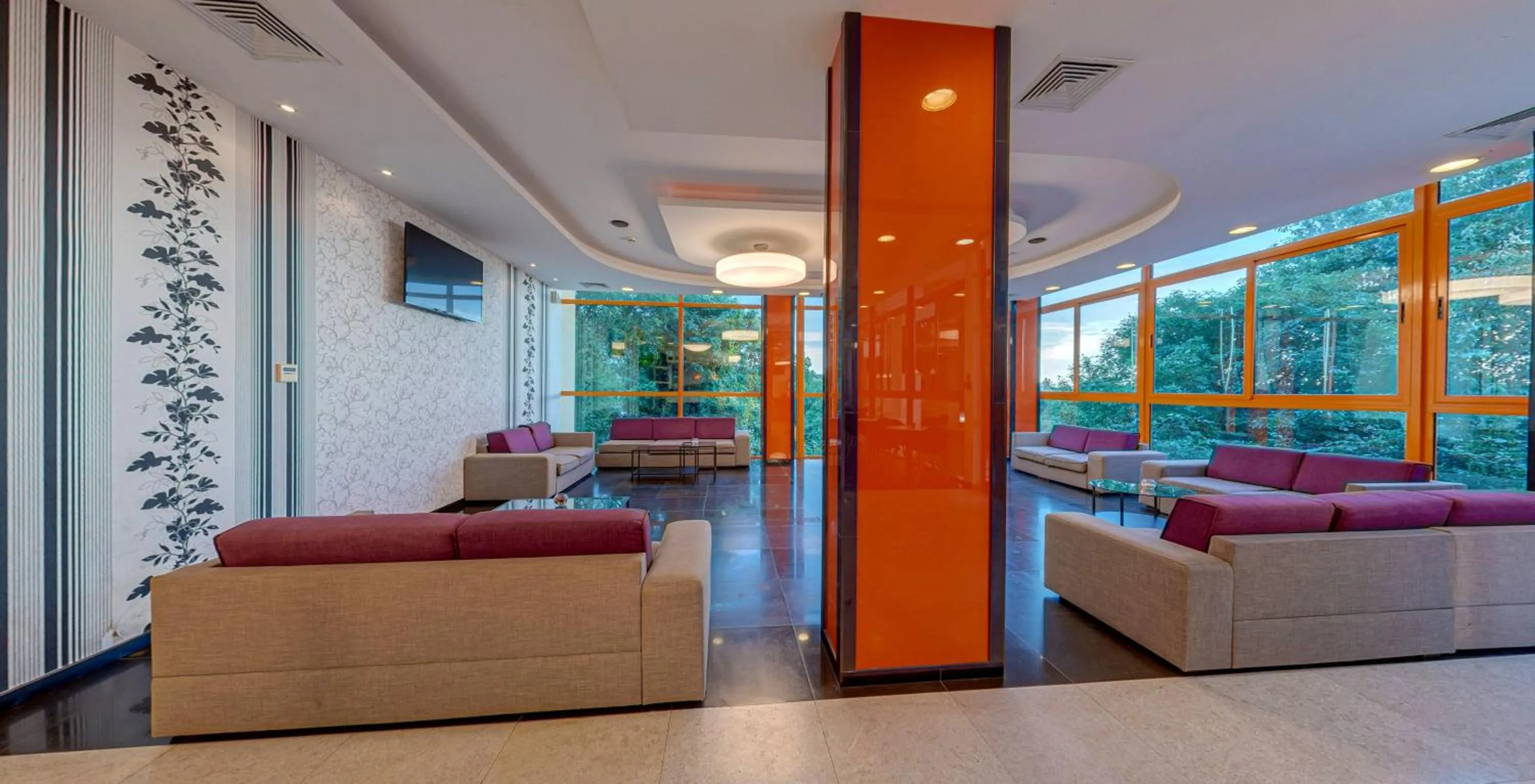 Lobby or reception, Bed in Hotel Sunrise Golden Sands