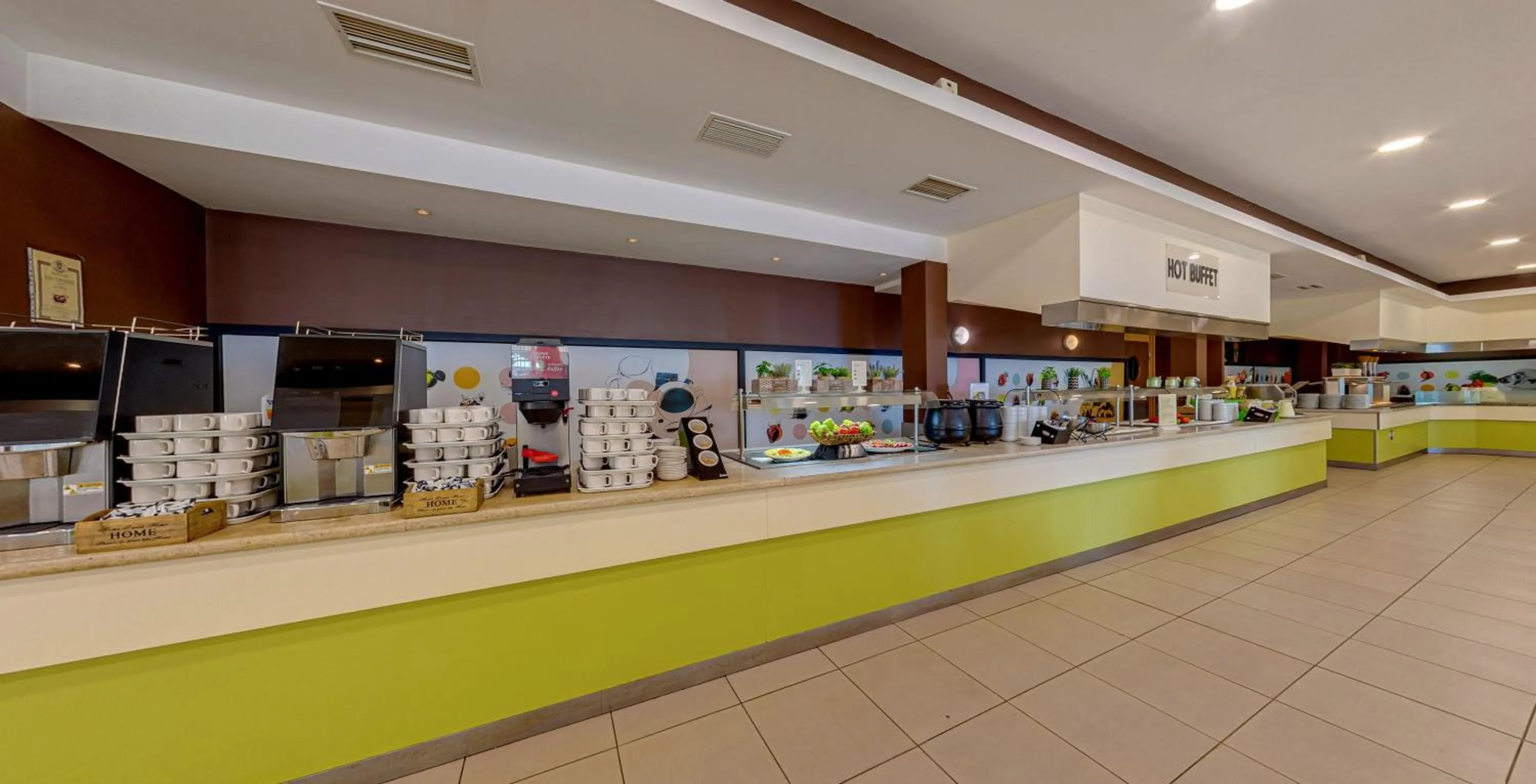 Restaurant/places to eat in Hotel Sunrise Golden Sands