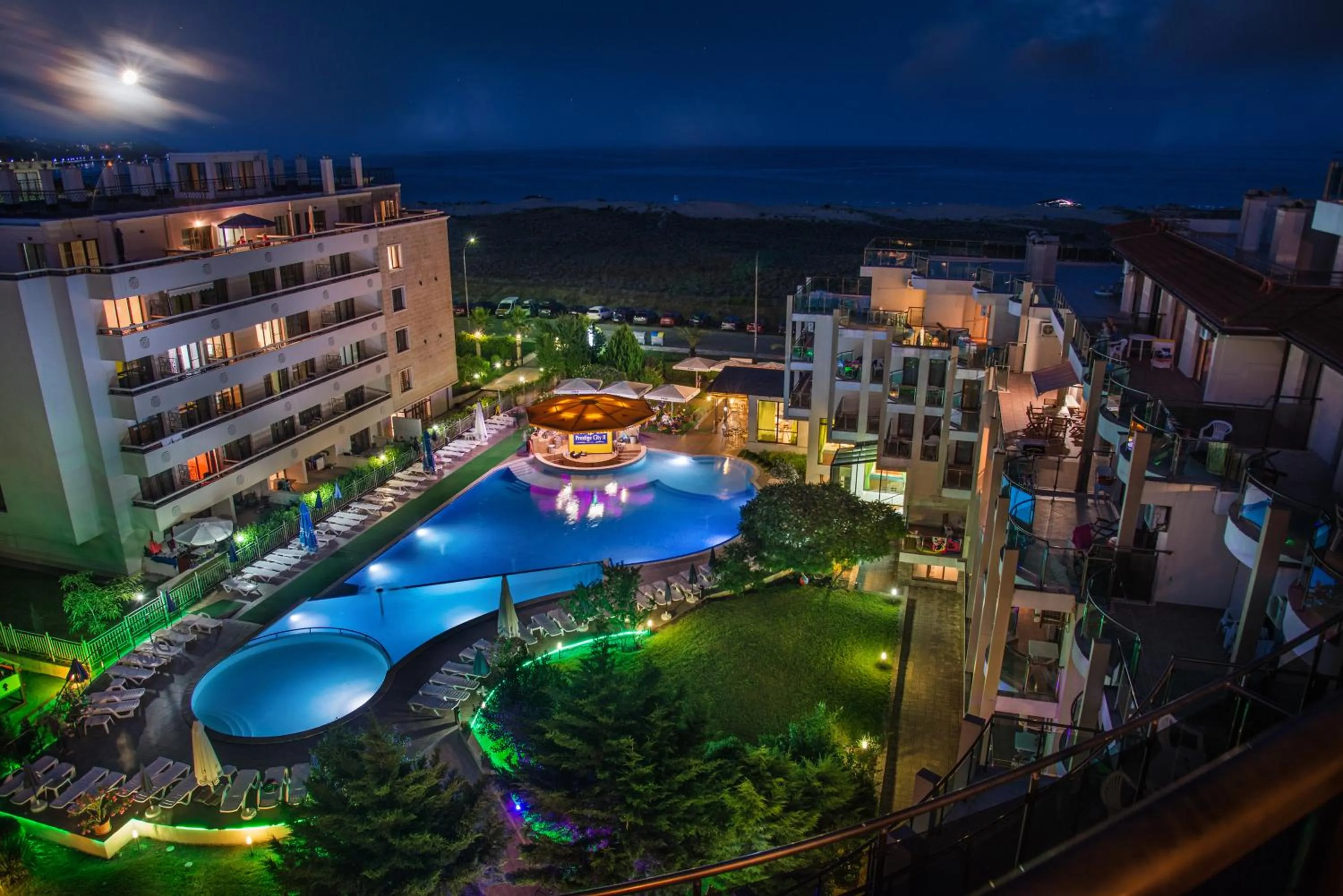 Beach in Aparthotel Hotel Prestige City II