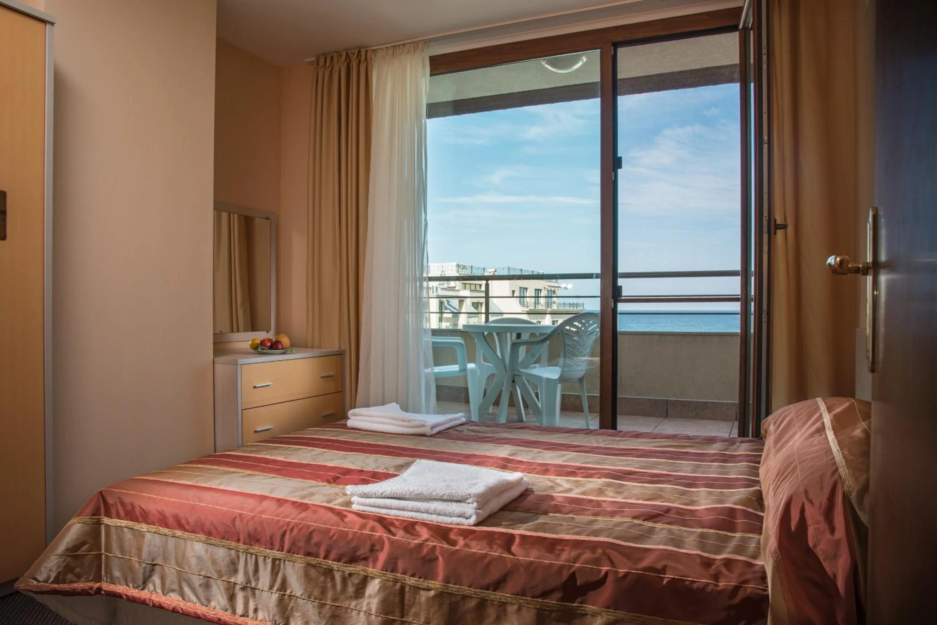 Bed in Aparthotel Hotel Prestige City II