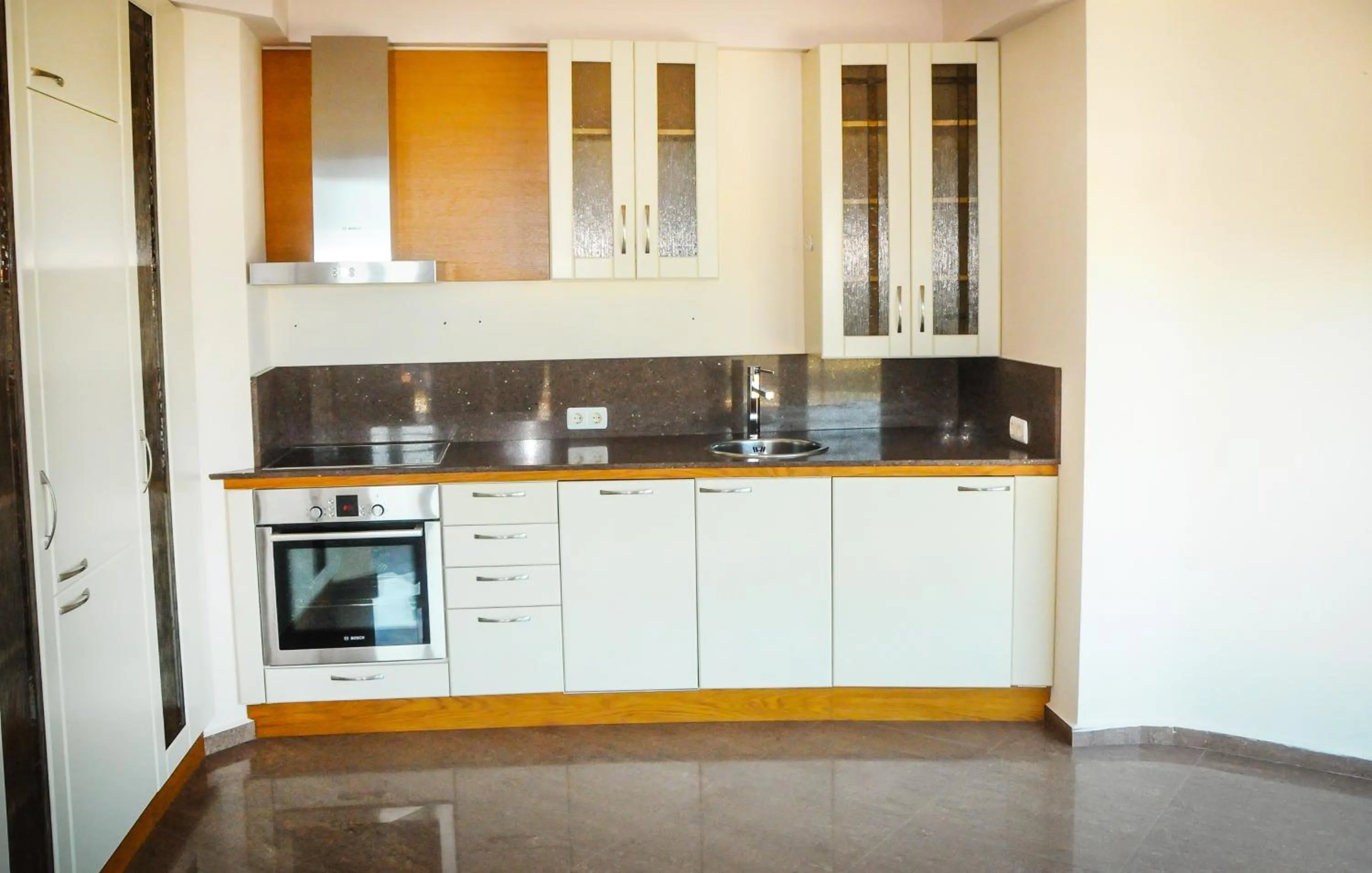 Kitchen or kitchenette in Aparthotel Hotel Prestige City II