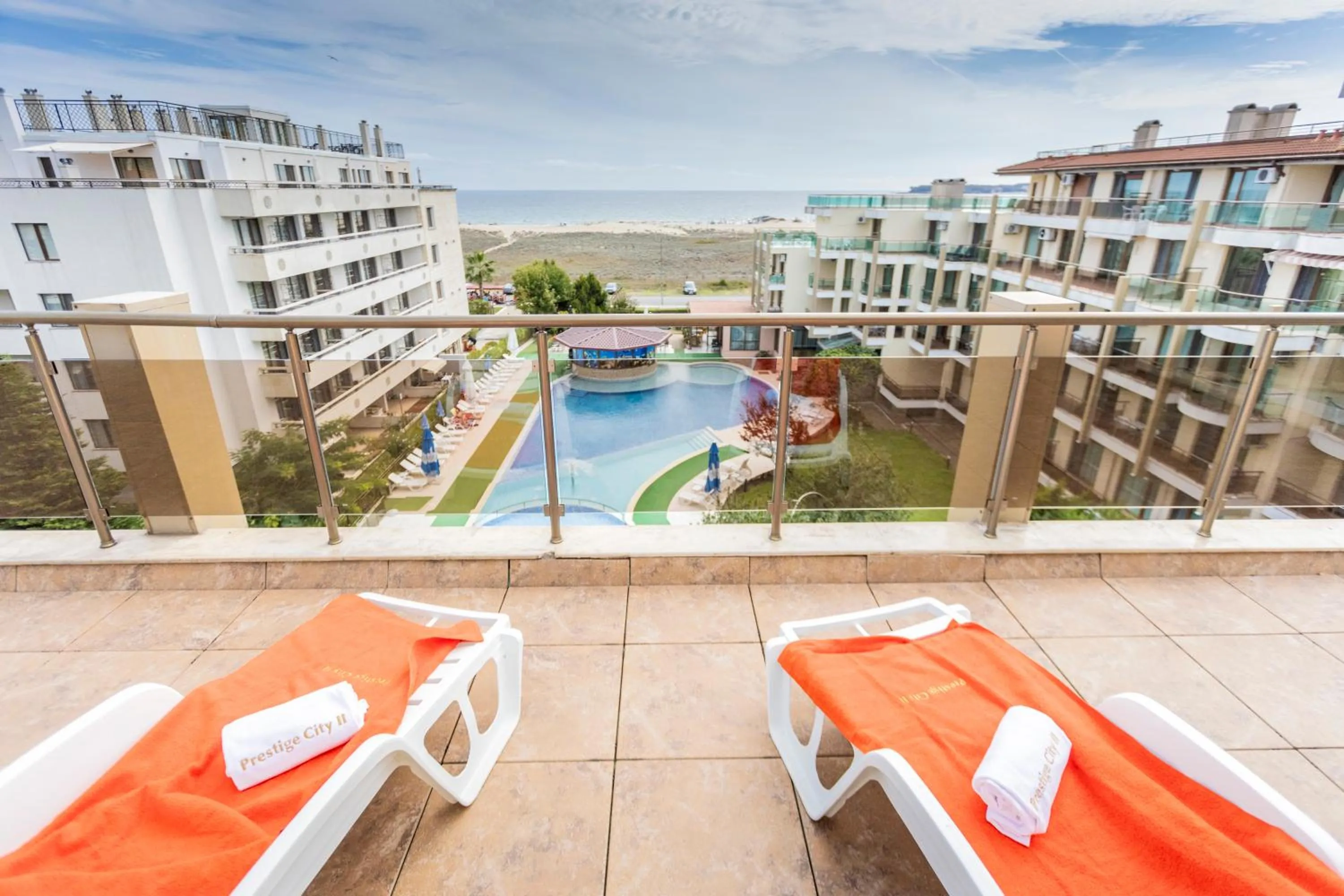 Sea view in Aparthotel Hotel Prestige City II