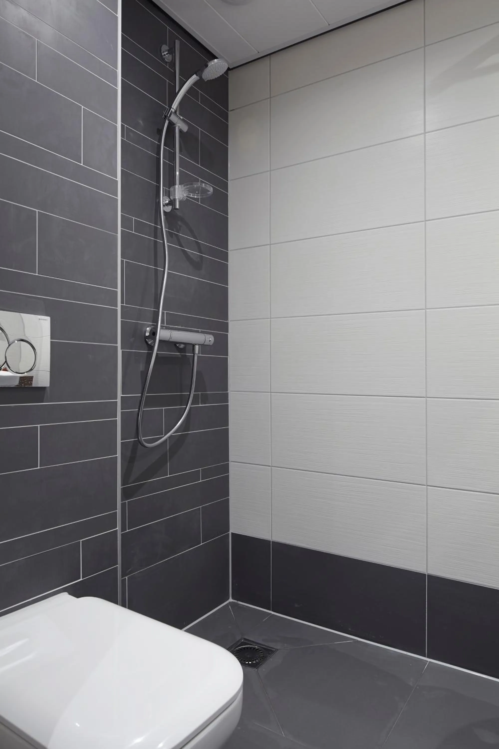 Bathroom in The Muse Amsterdam - Boutique Hotel