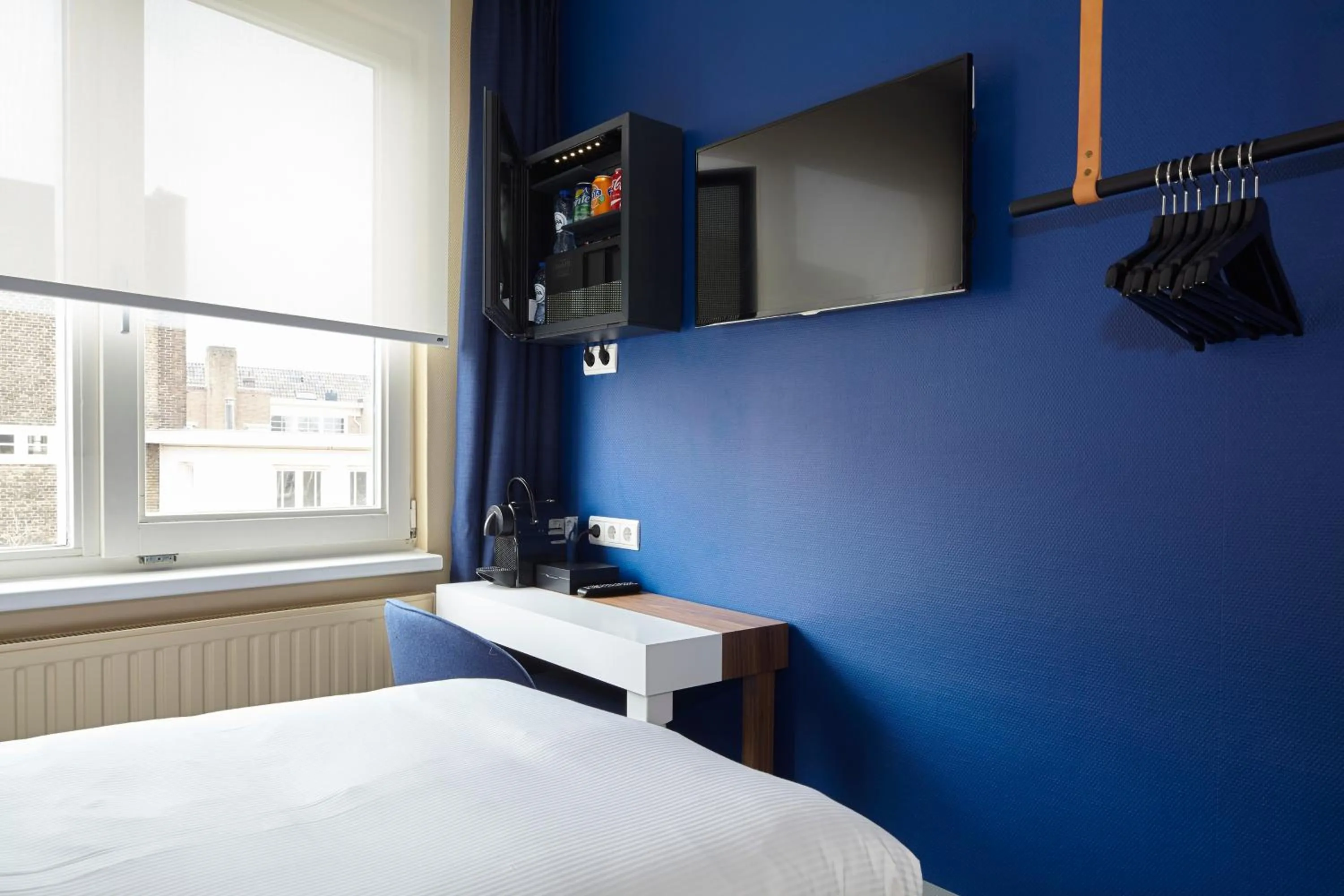 Photo of the whole room, Bed in The Muse Amsterdam - Boutique Hotel