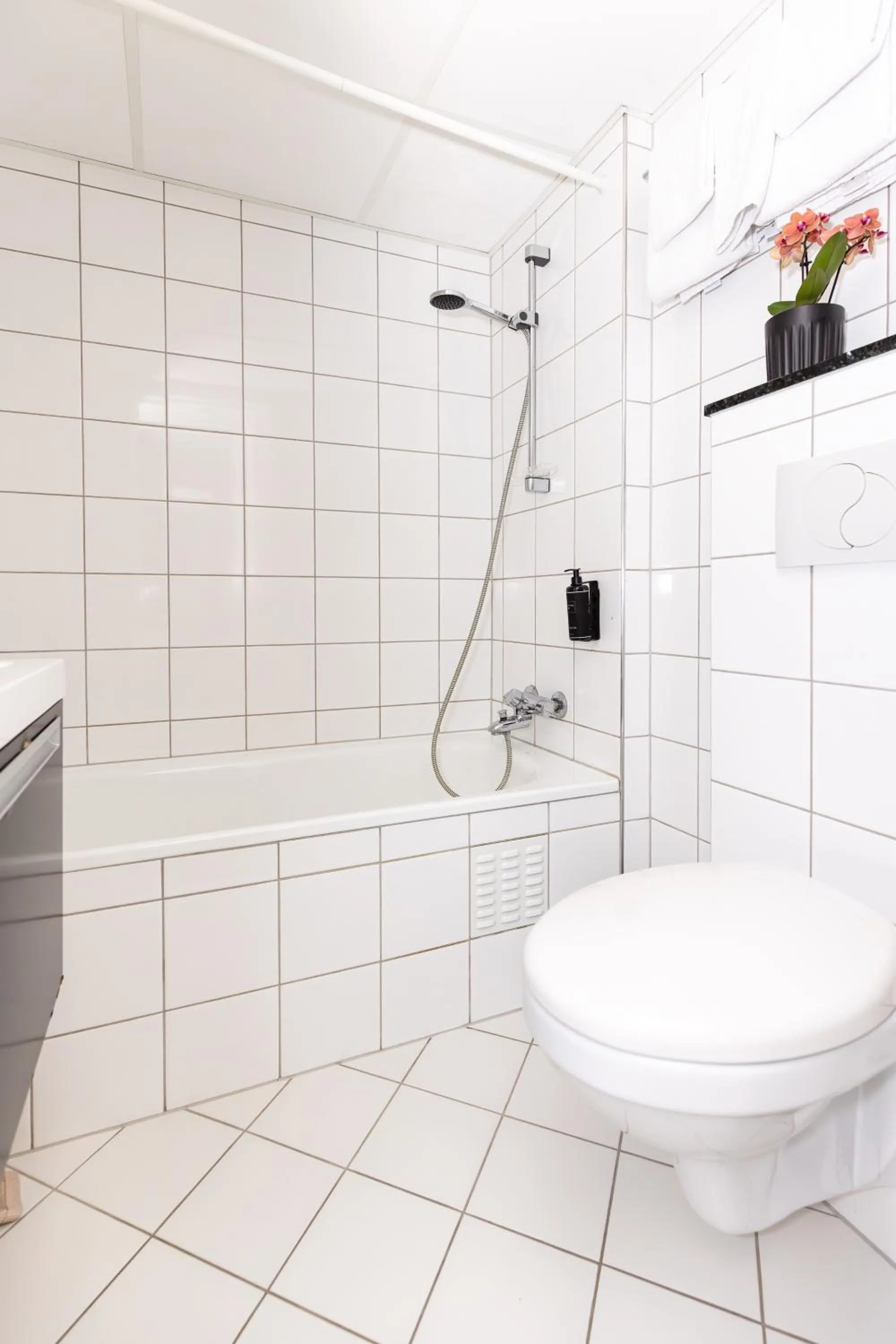 Toilet in Thon Partner Hotel Backlund