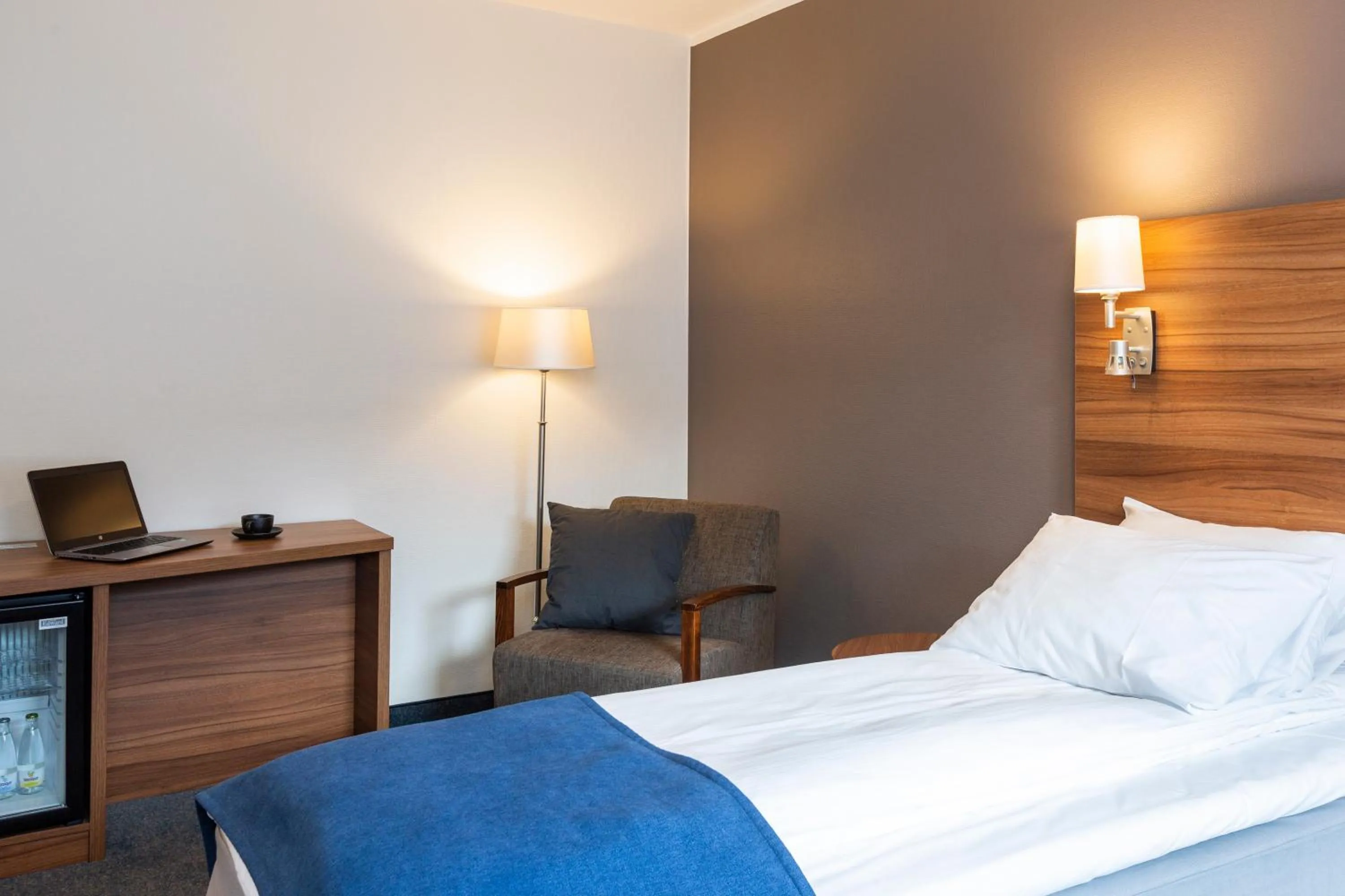 Bed in Thon Partner Hotel Backlund