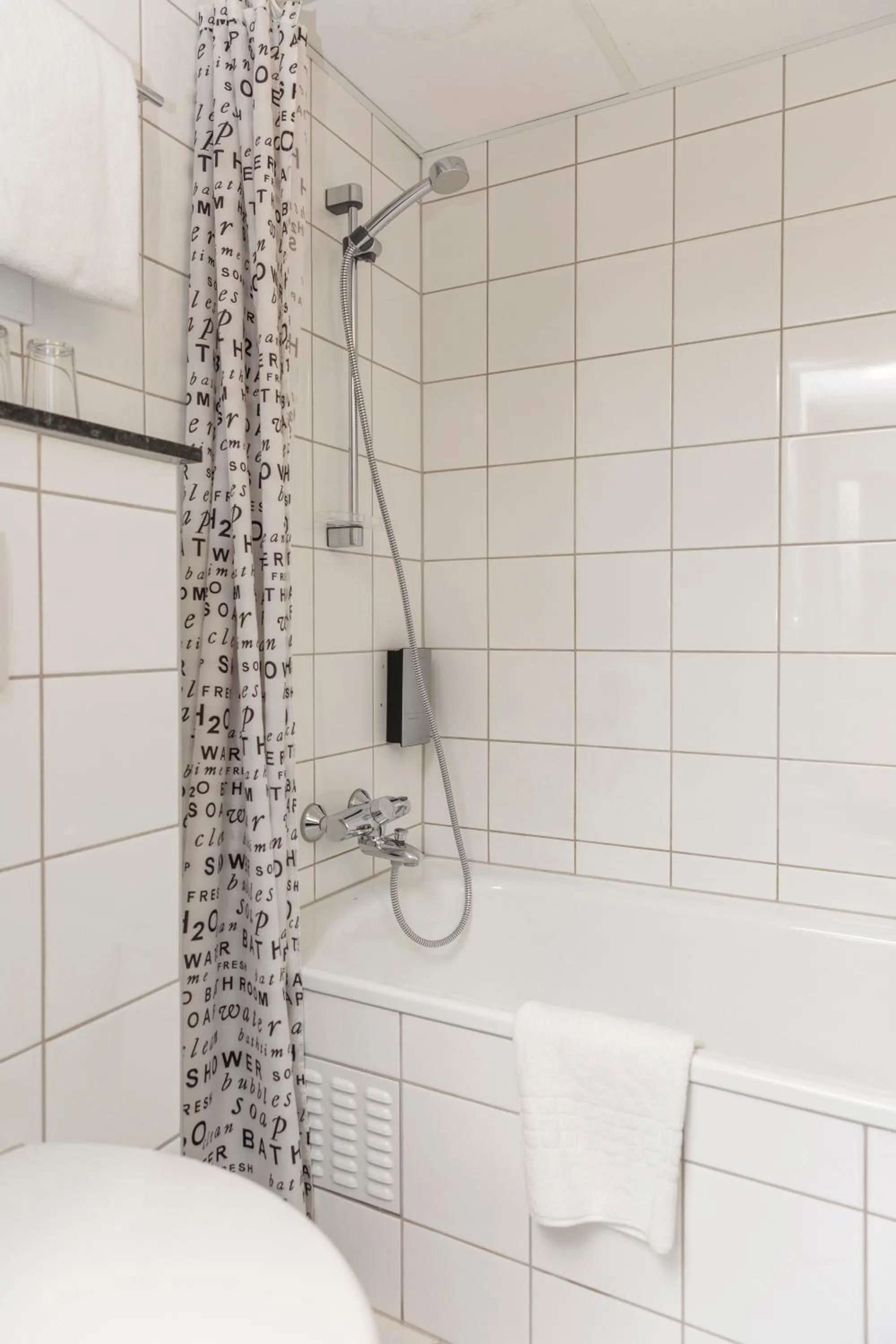 Bathroom in Thon Partner Hotel Backlund