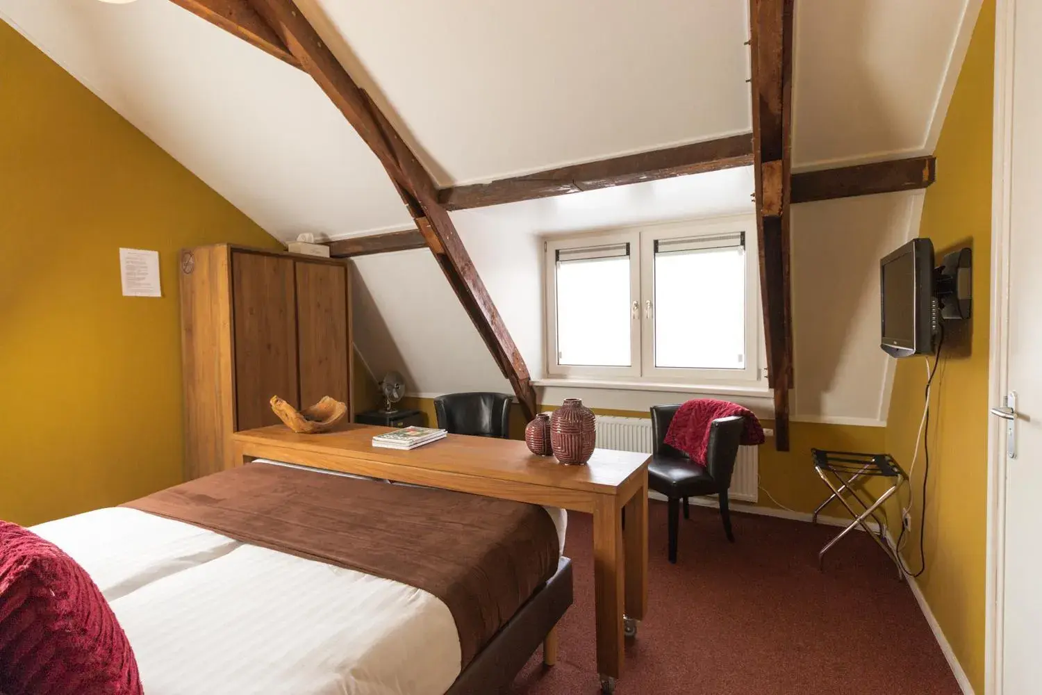 Double Room in Hotel Restaurant It posthus Double Room in Hotel Restaurant It posthus