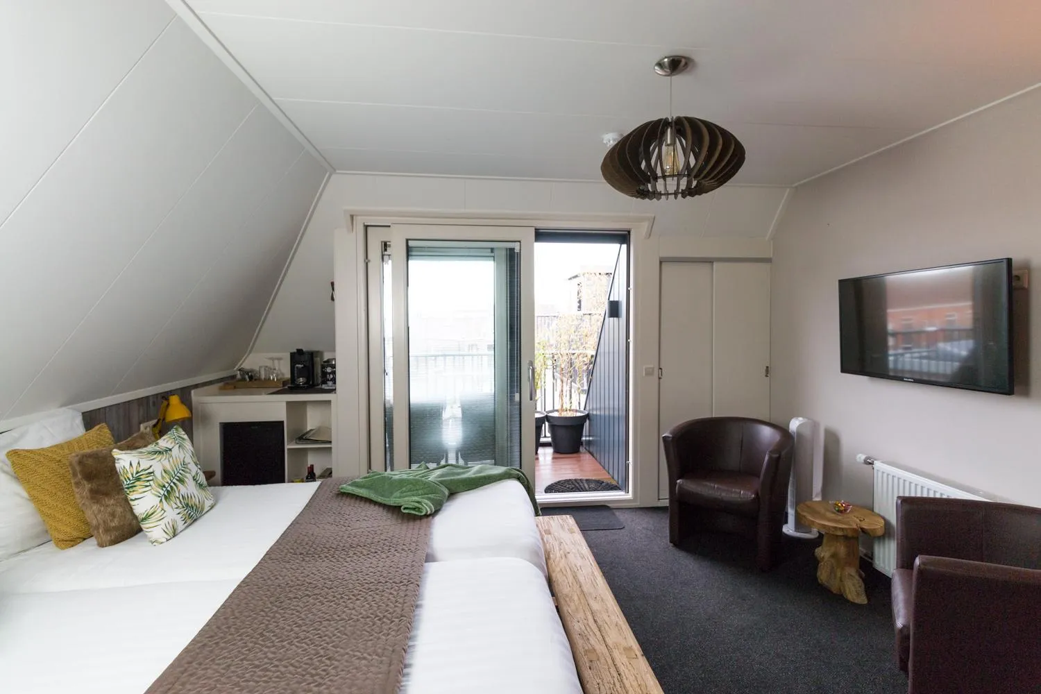 Photo of the whole room in Hotel Restaurant It posthus