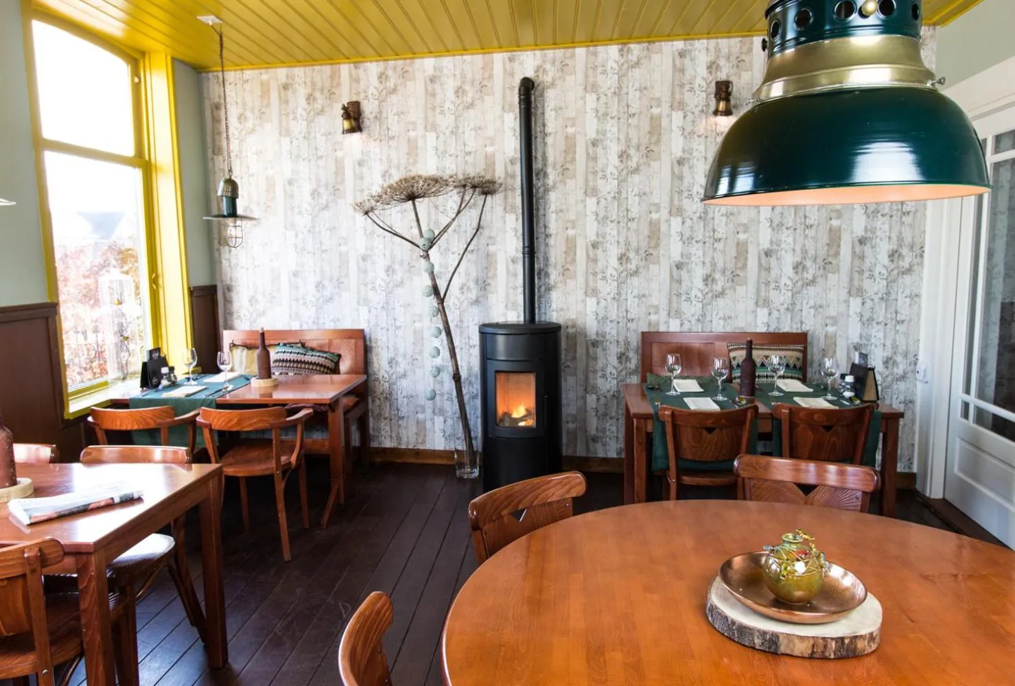 Restaurant/places to eat in Hotel Restaurant It posthus