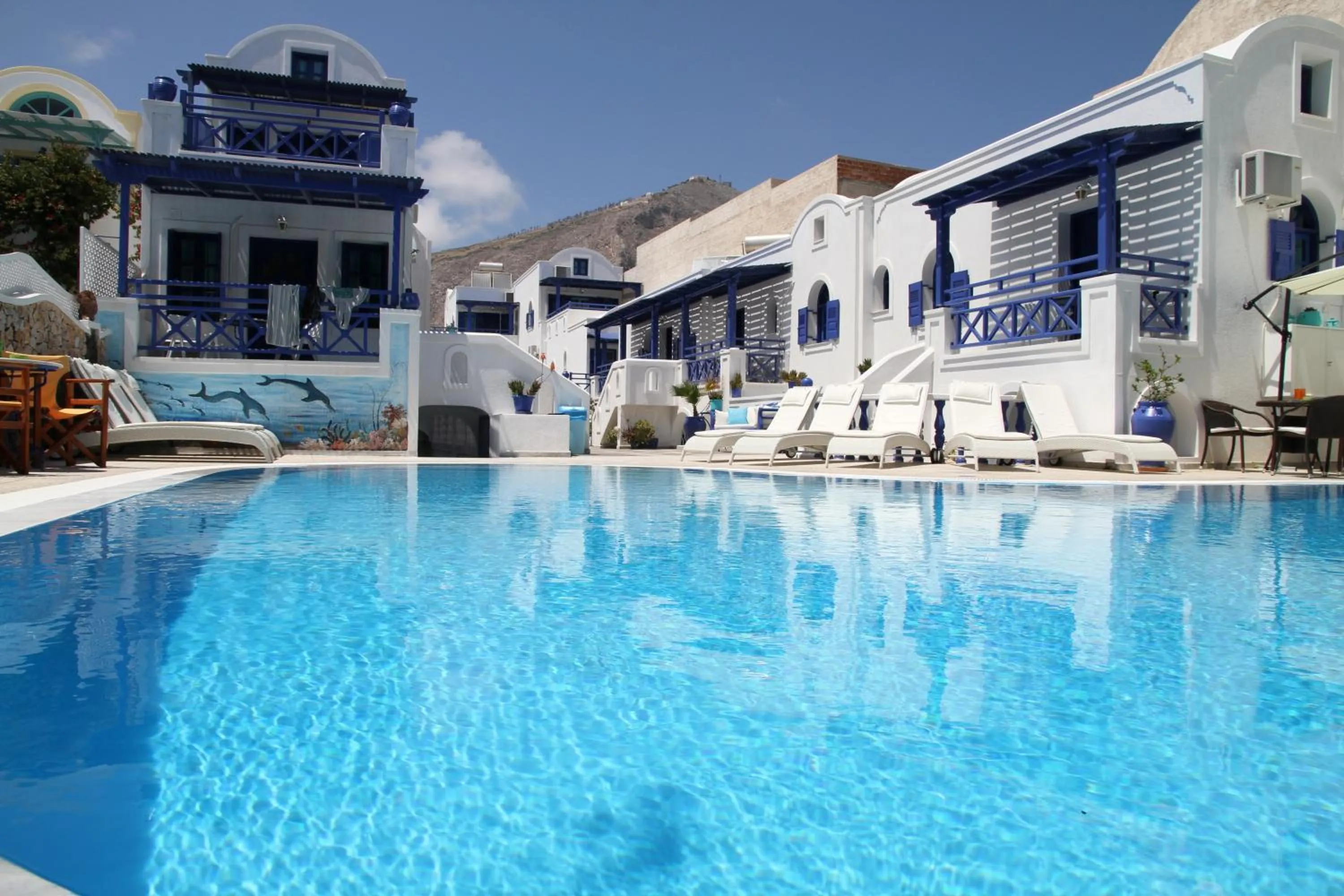 Facade/entrance in Samson΄s Village