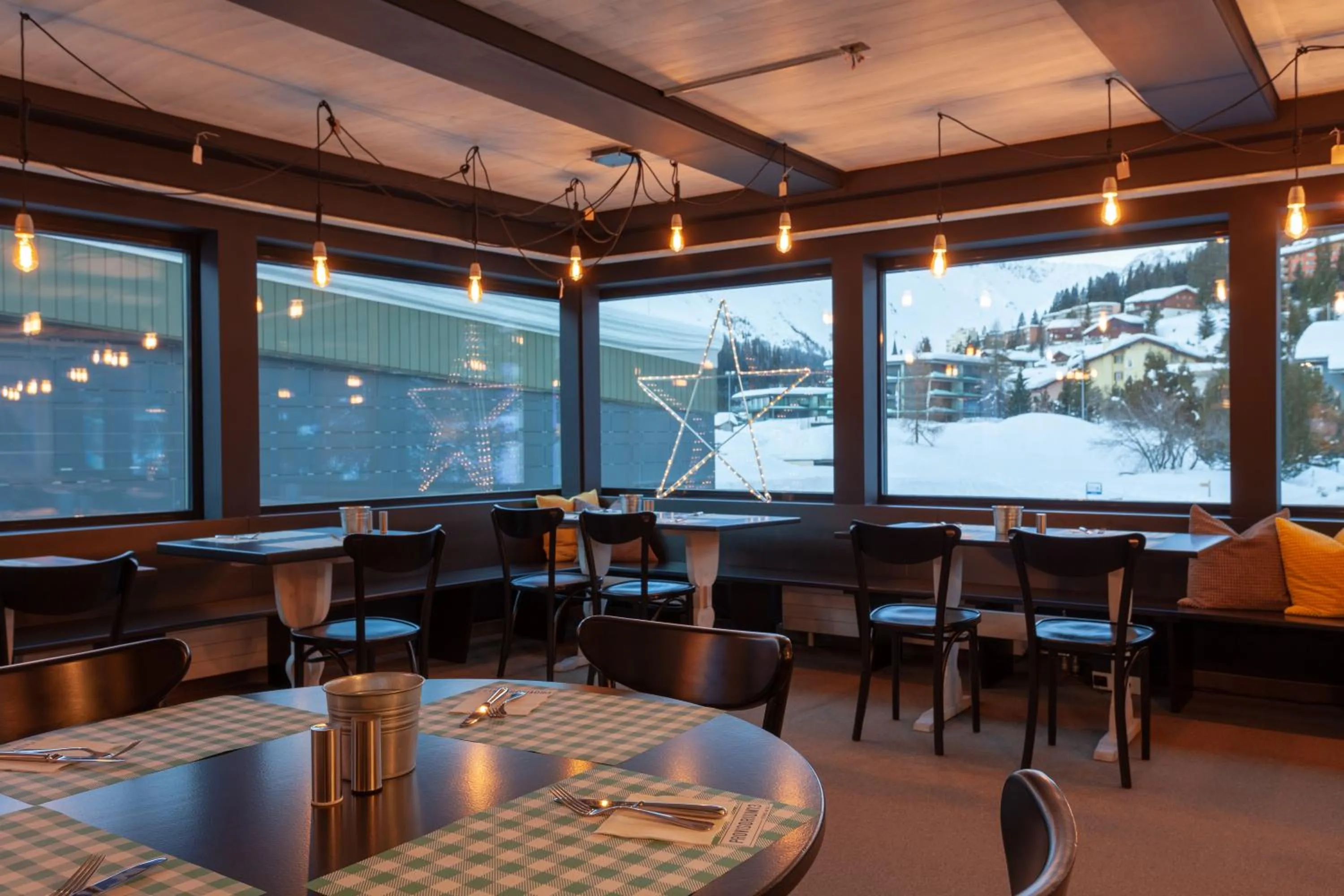 Breakfast in Hotel Provisorium13