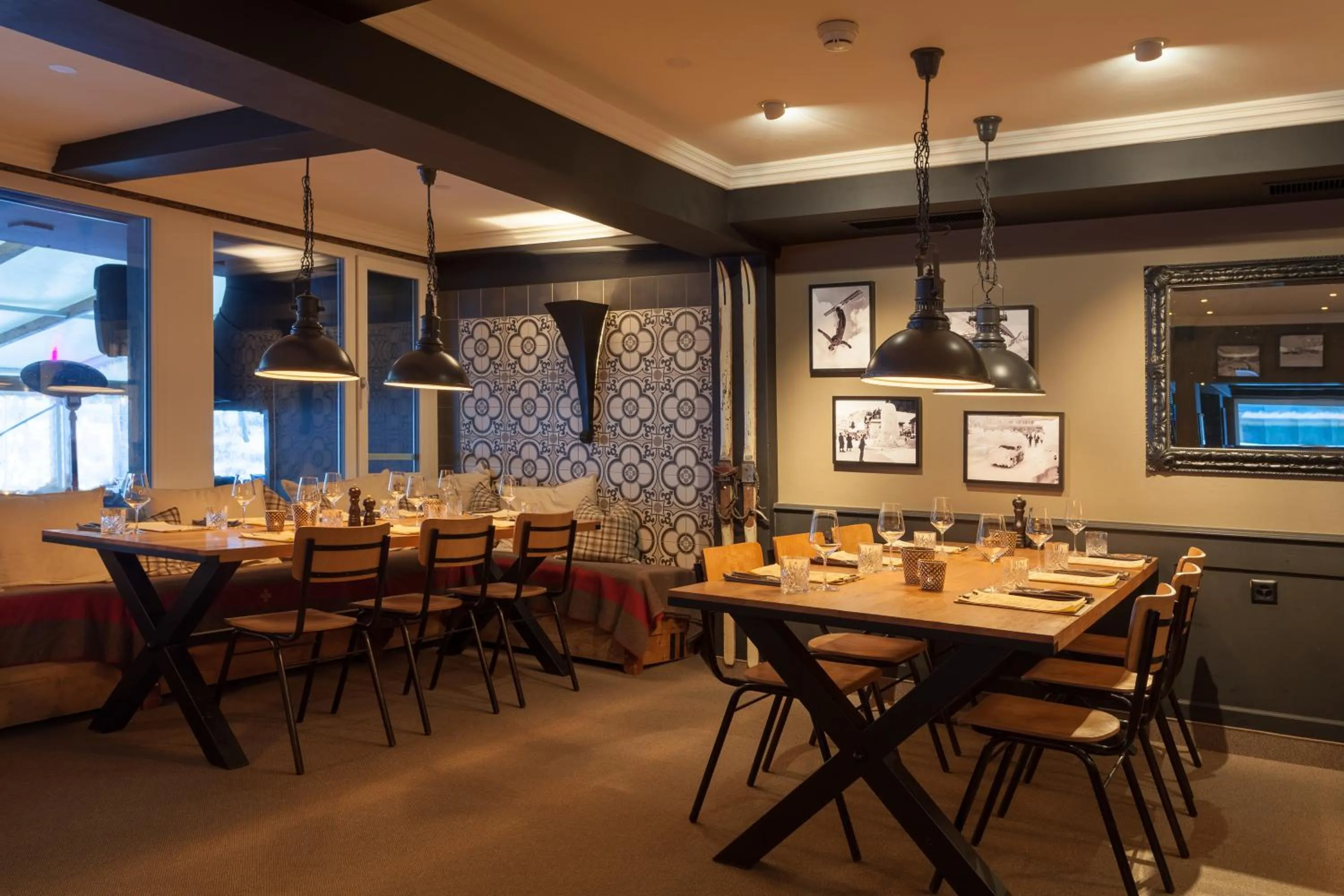 Restaurant/places to eat in Hotel Provisorium13