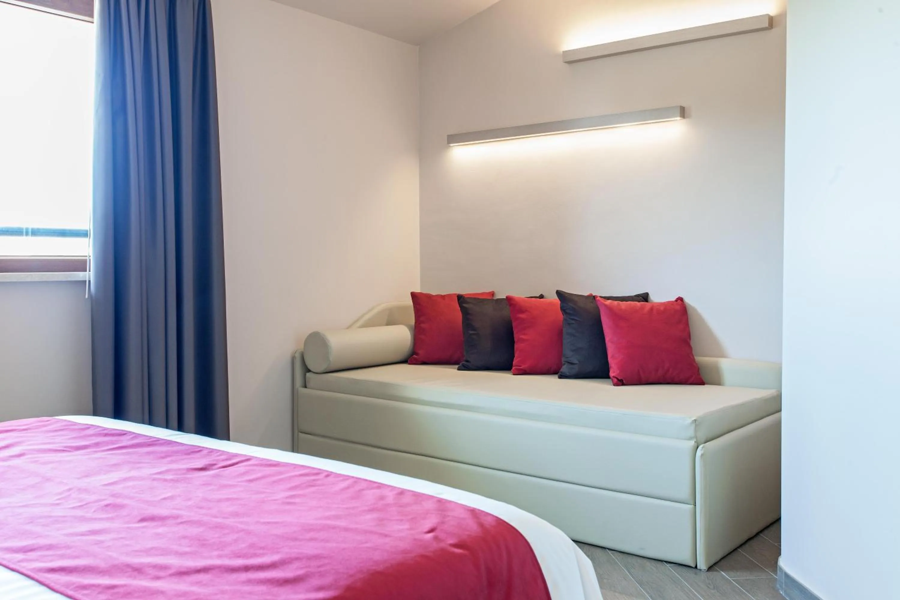 Decorative detail, Bed in Hotel Los Angeles