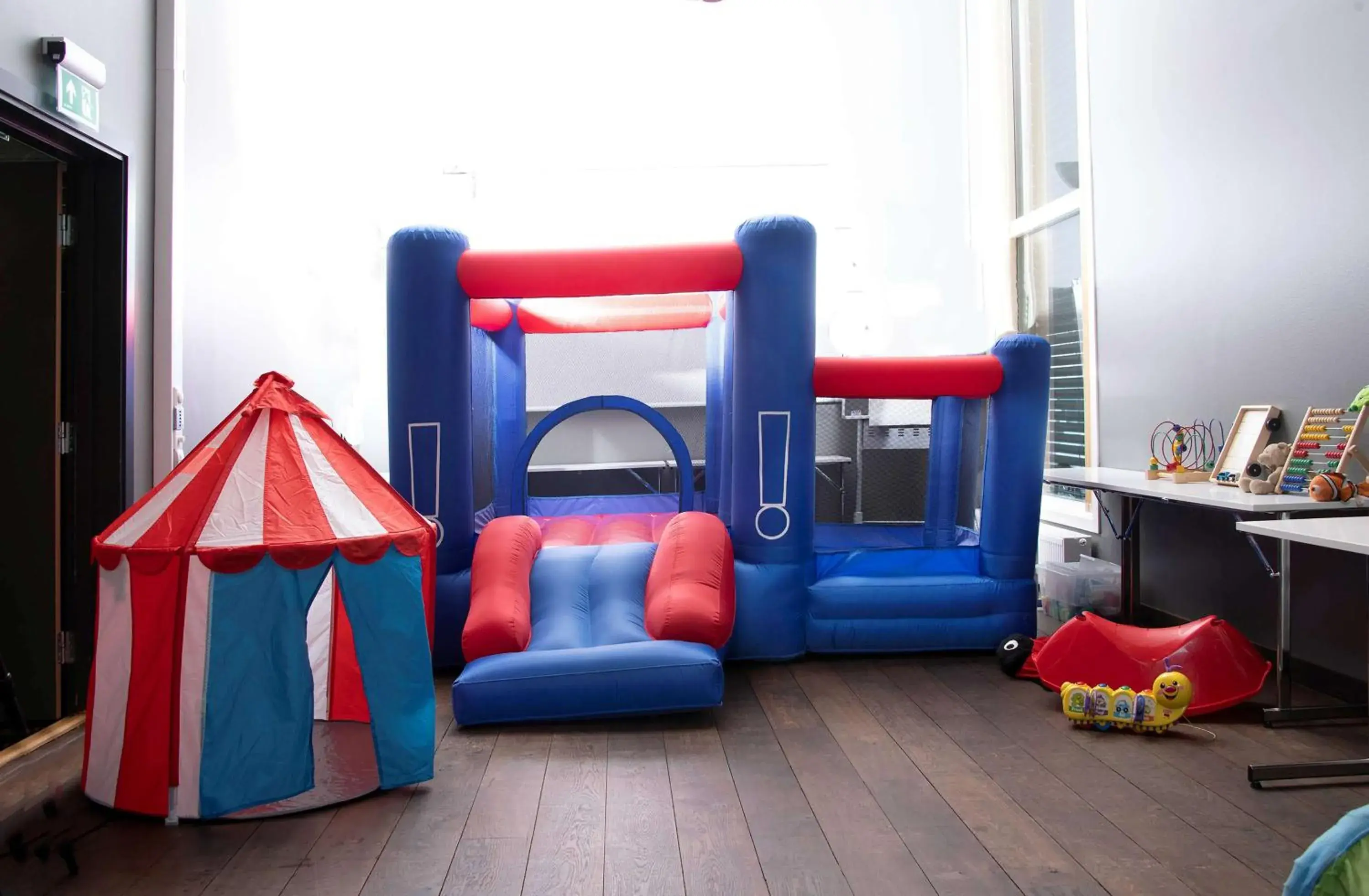 Property building in Park Inn by Radisson Oslo Airport Hotel West Property building in Park Inn by Radisson Oslo Airport Hotel West