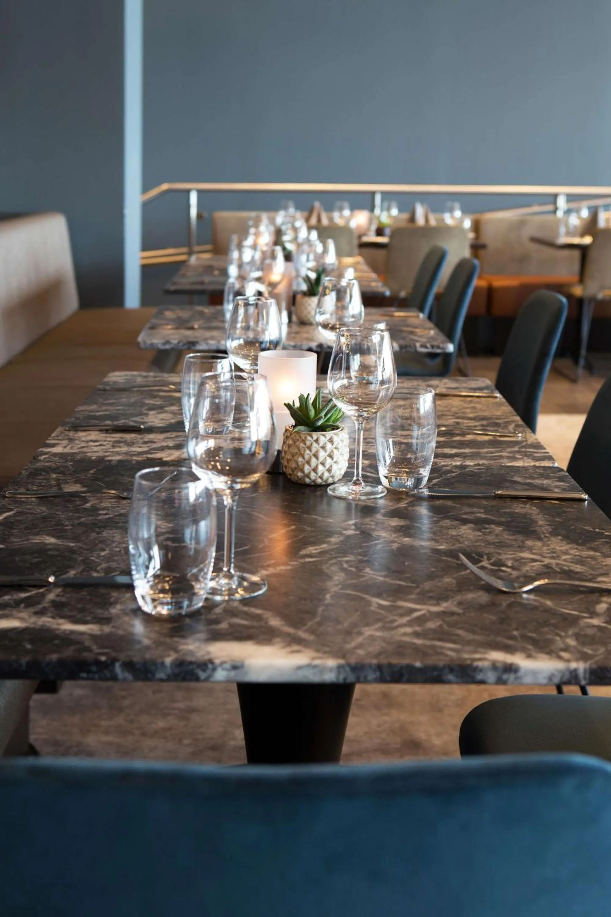 Restaurant/places to eat in Park Inn by Radisson Oslo Airport Hotel West