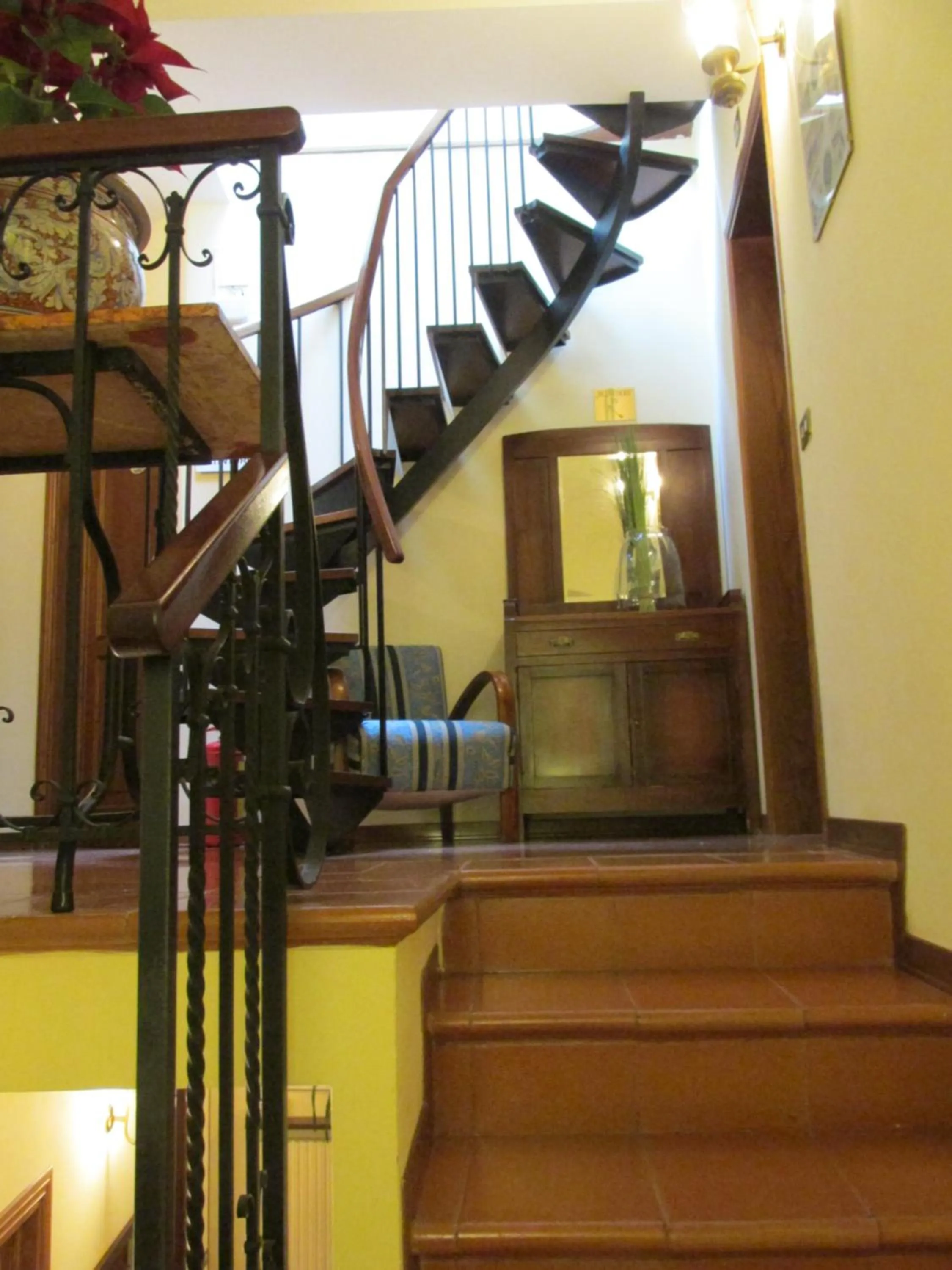 Decorative detail in Hotel Pallotta