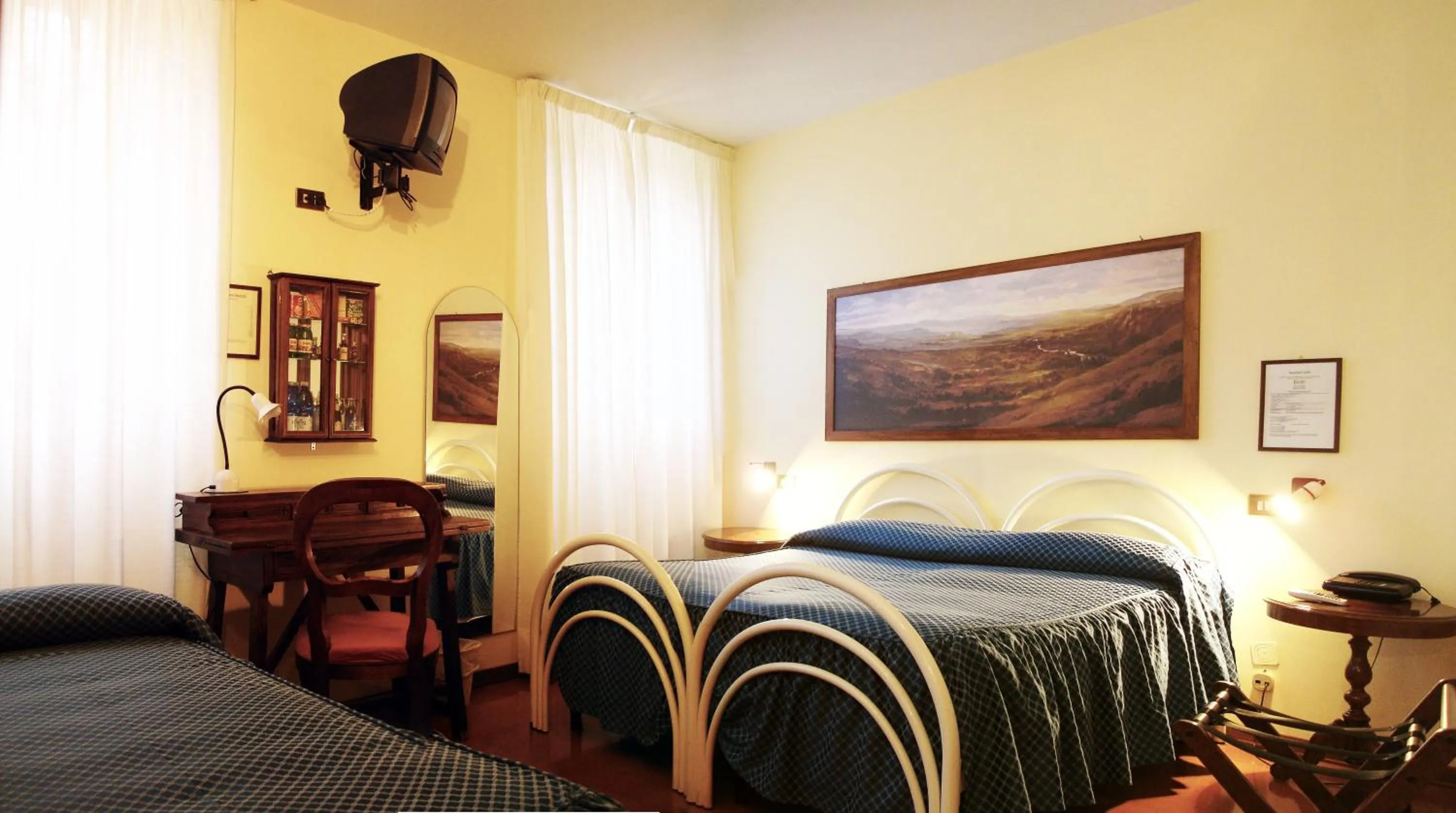 Photo of the whole room, Bed in Hotel Pallotta