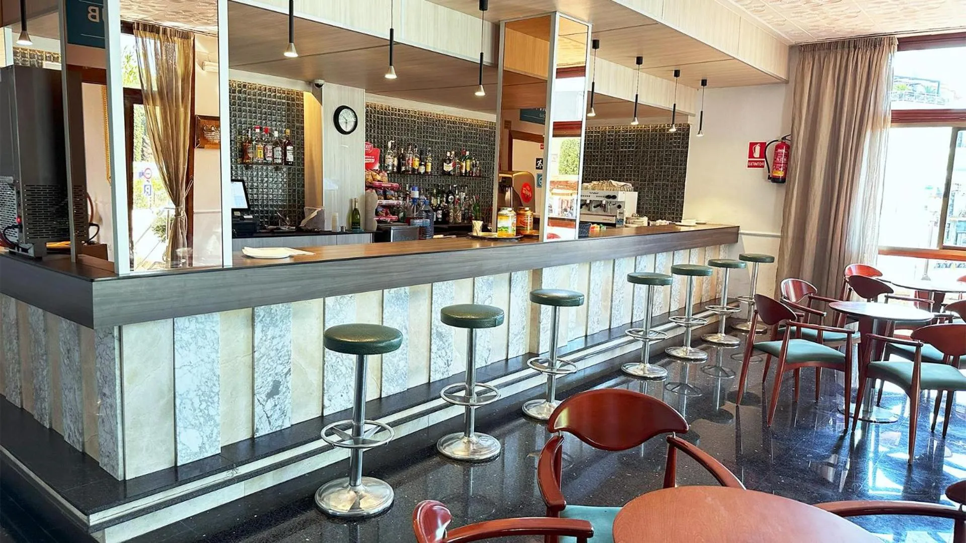 Lounge or bar in BLUESEA Continental