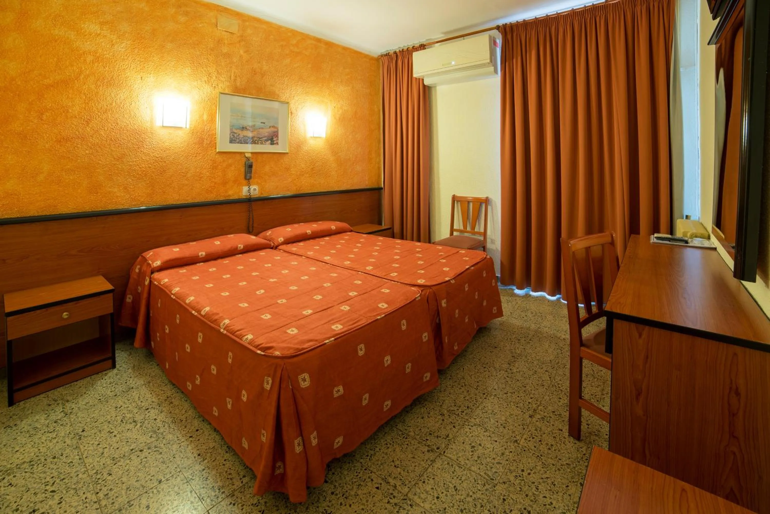 Bedroom, Bed in BLUESEA Continental