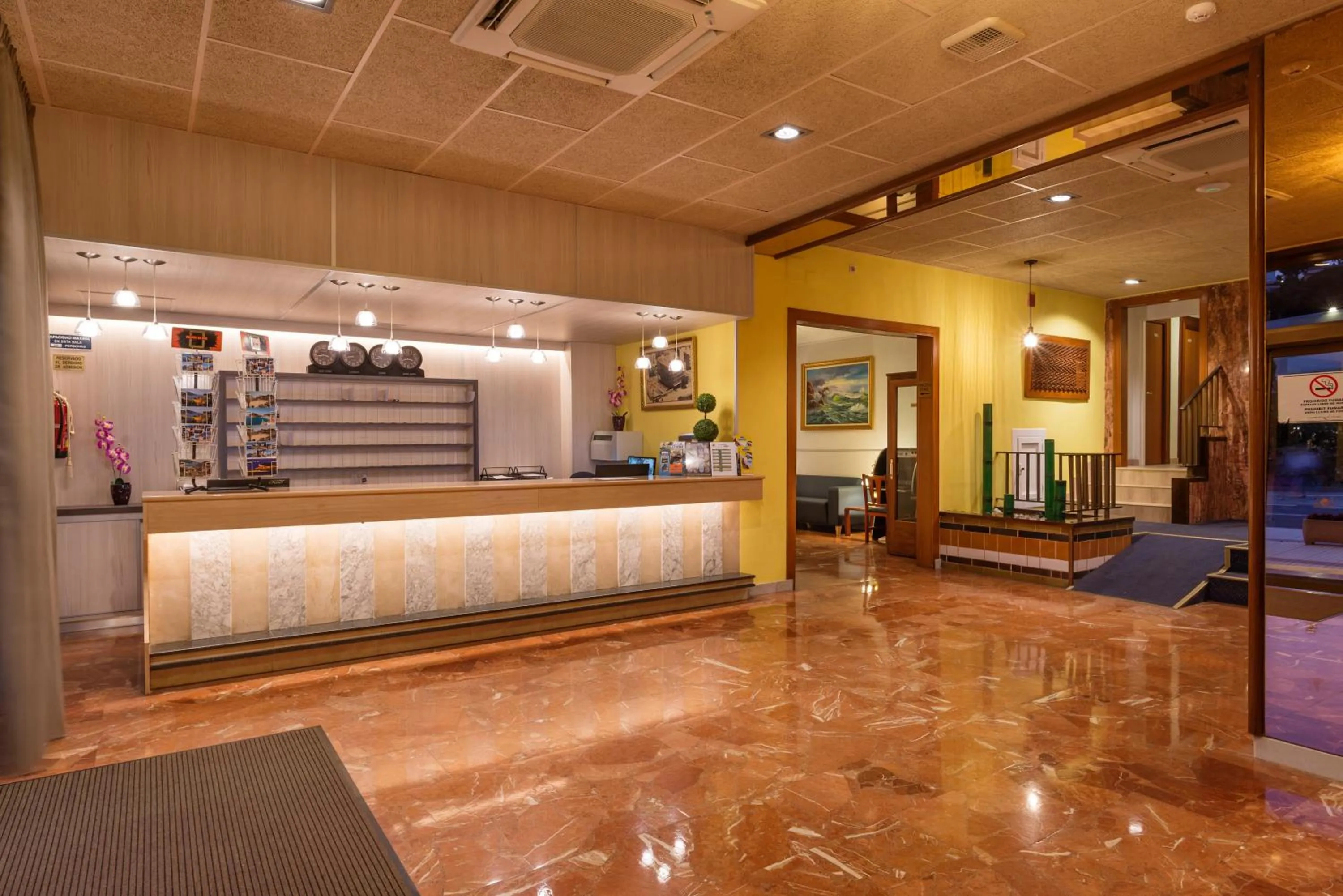 Lobby or reception in BLUESEA Continental