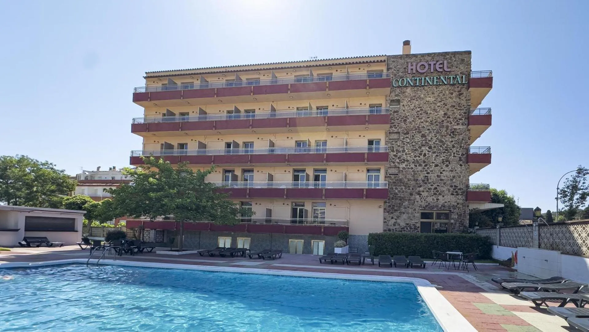 Swimming pool in BLUESEA Continental