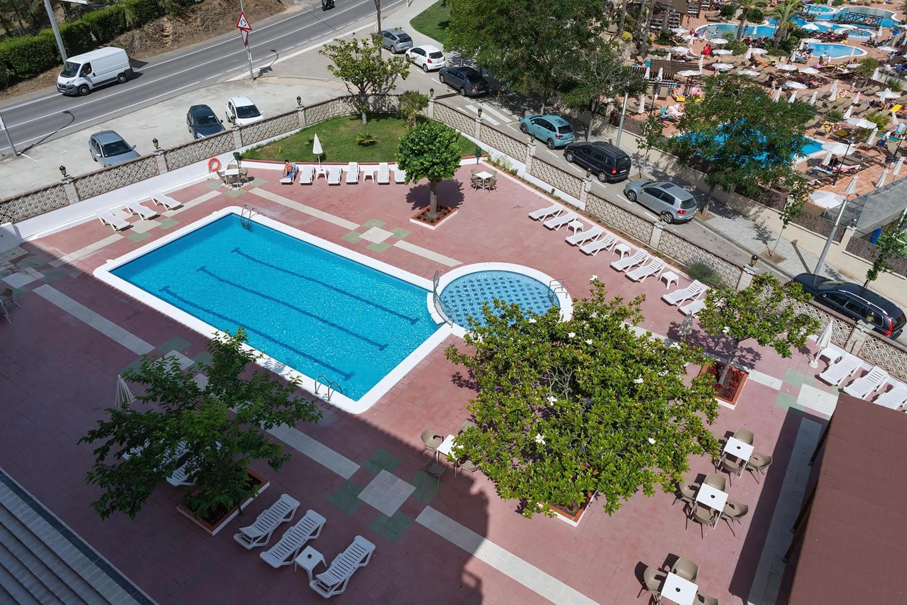 Swimming pool in BLUESEA Continental