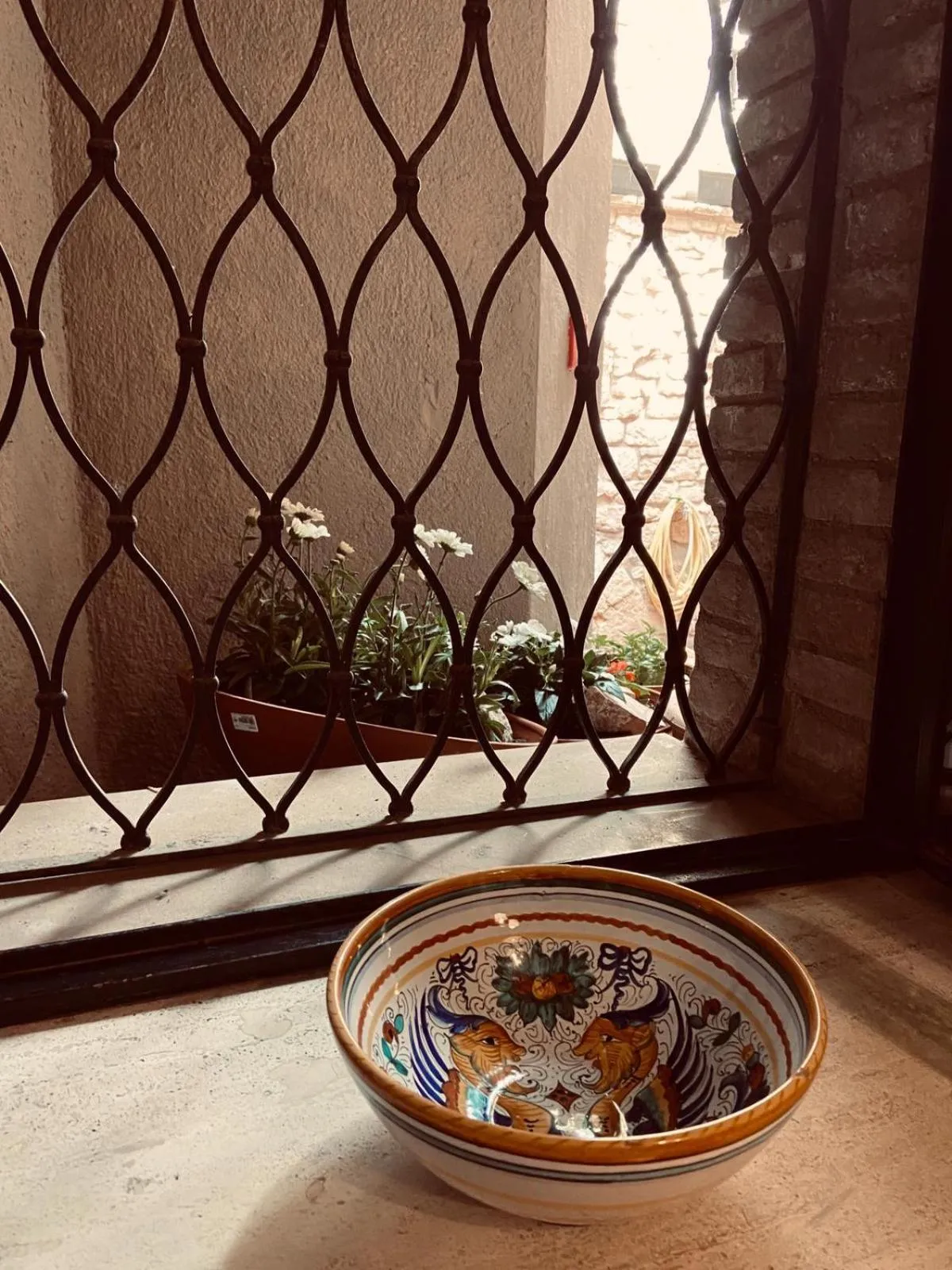 Decorative detail in Hotel La Fortezza