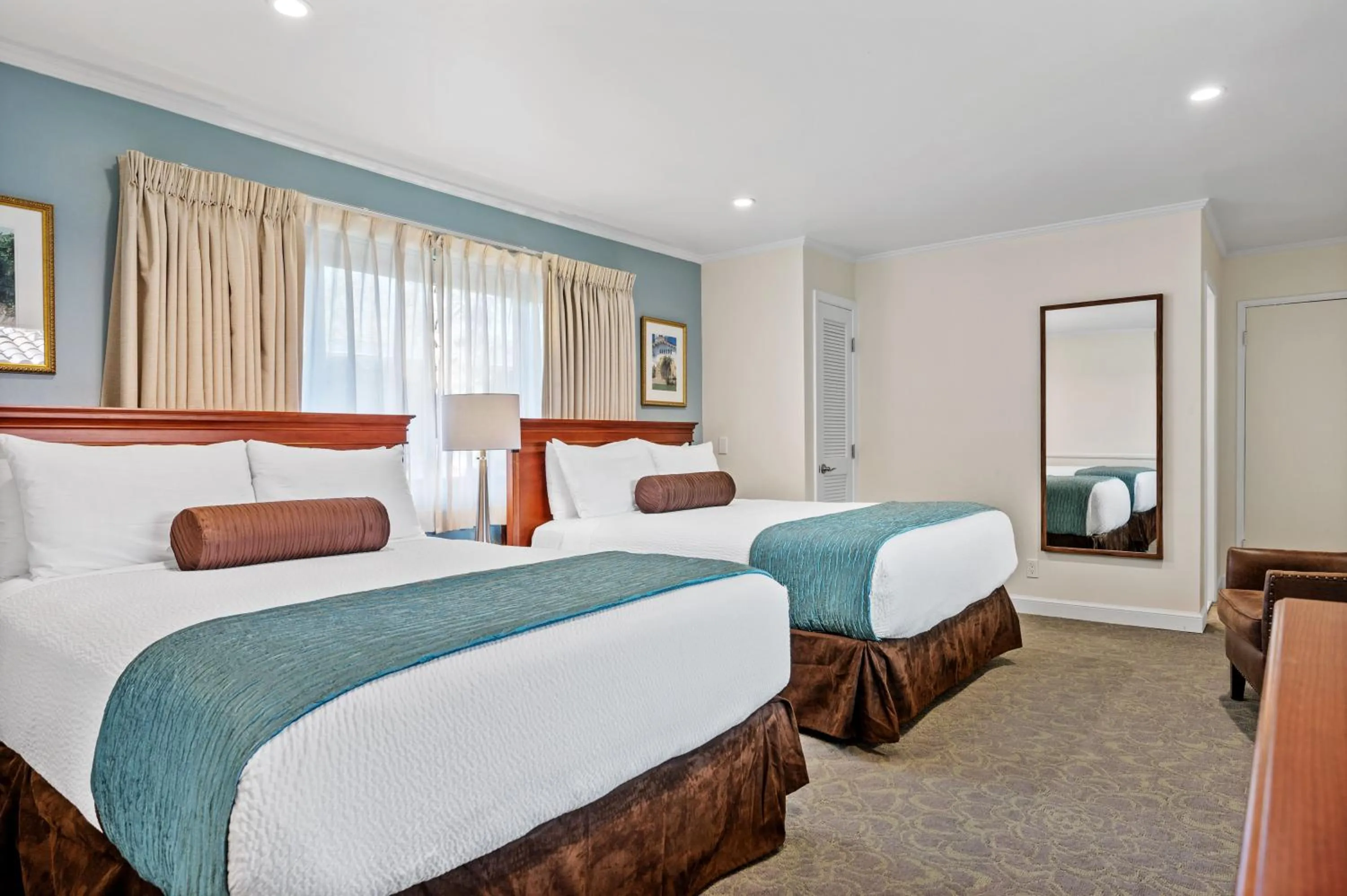 Bed in Inn by the Harbor