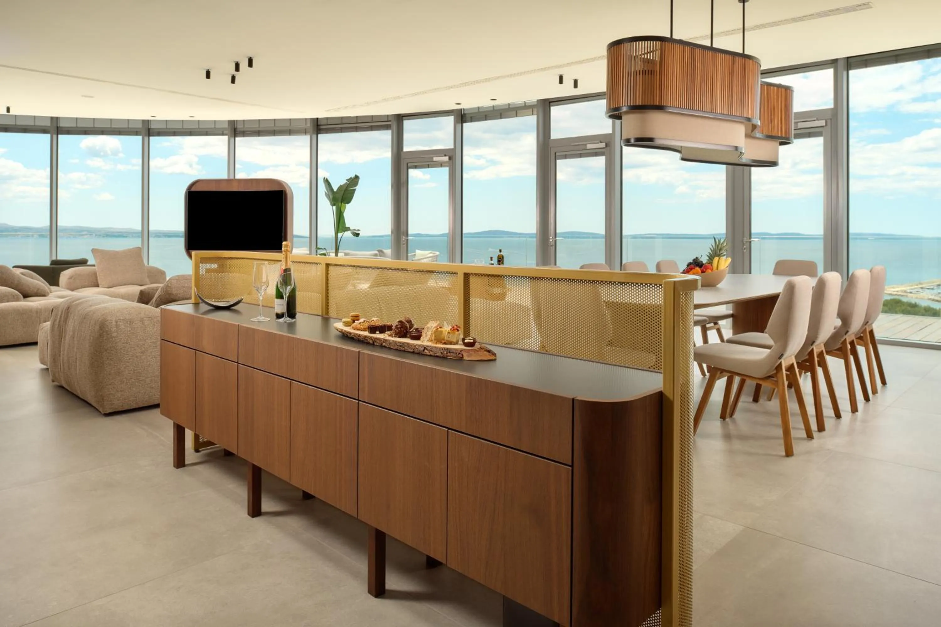 Living room in Radisson Blu Resort & Spa