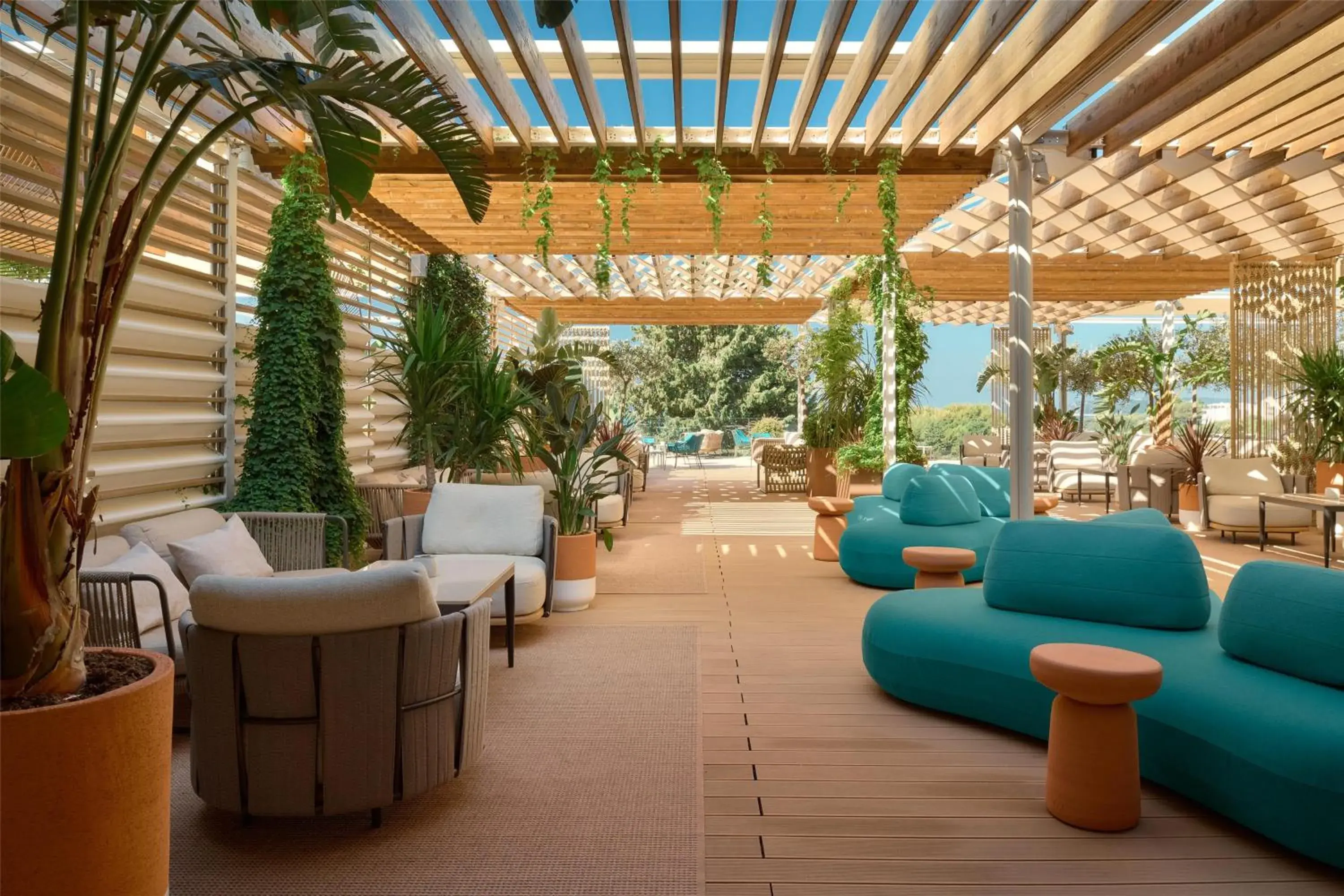 Lounge or bar in Radisson Blu Resort & Spa Lounge or bar in Radisson Blu Resort & Spa