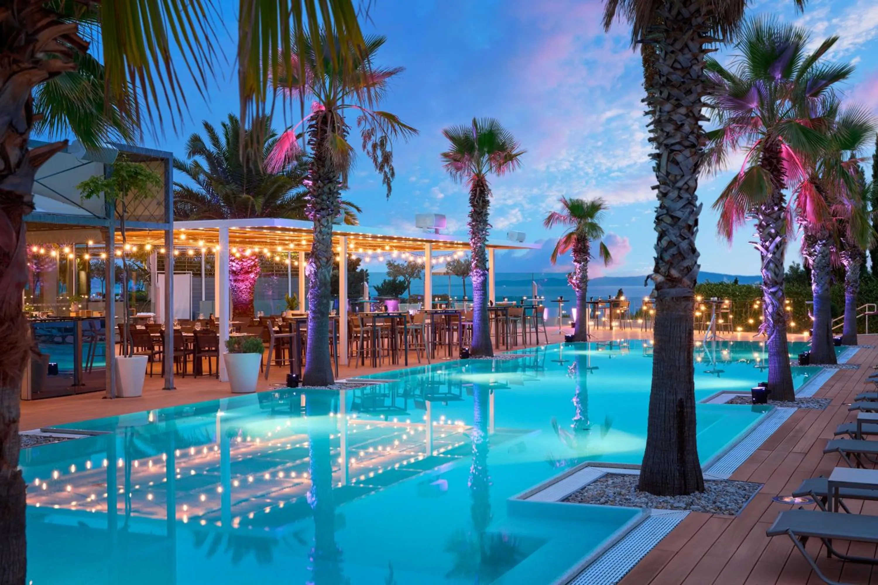 Pool view in Radisson Blu Resort & Spa