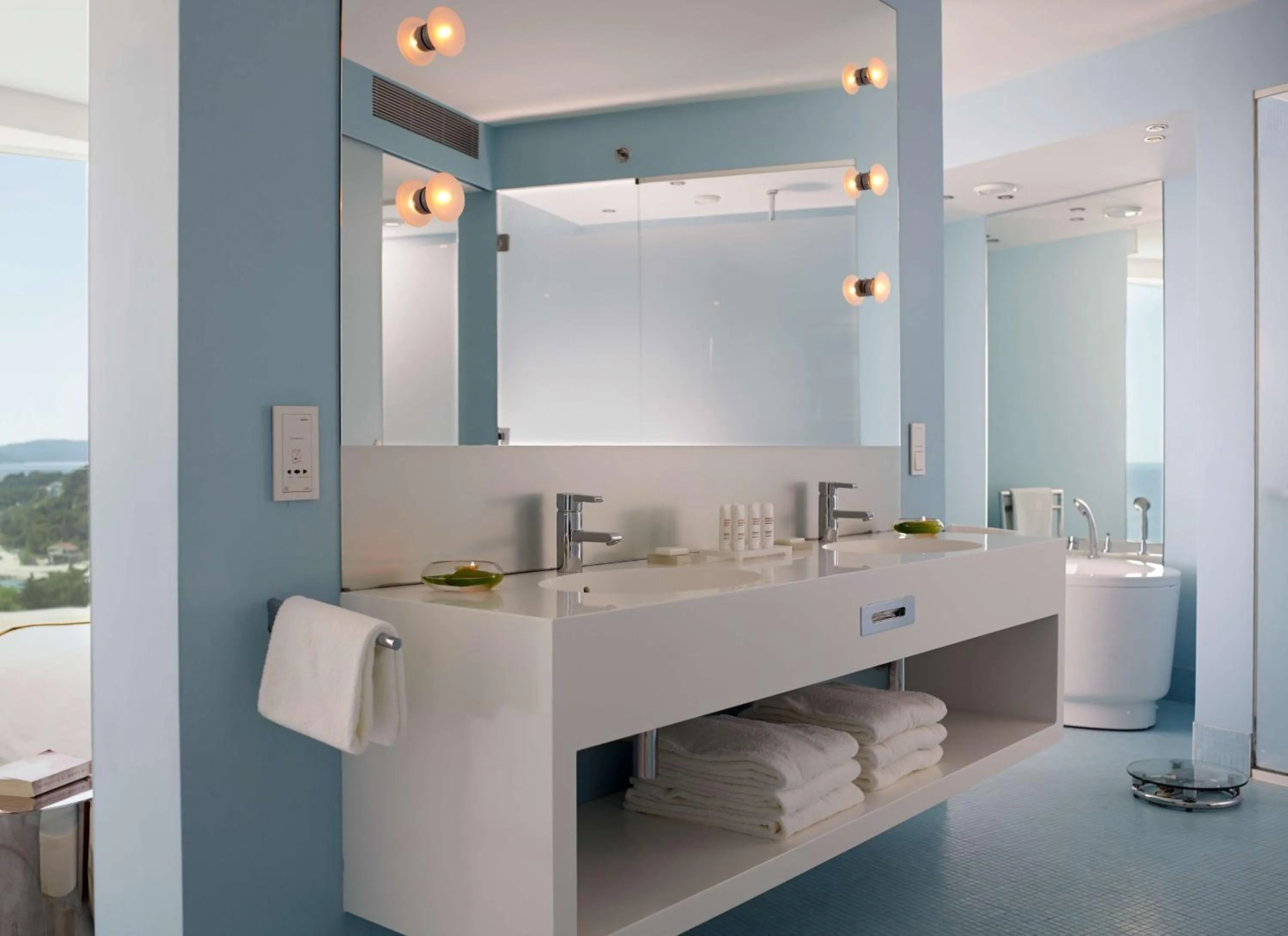 Bathroom in Radisson Blu Resort & Spa