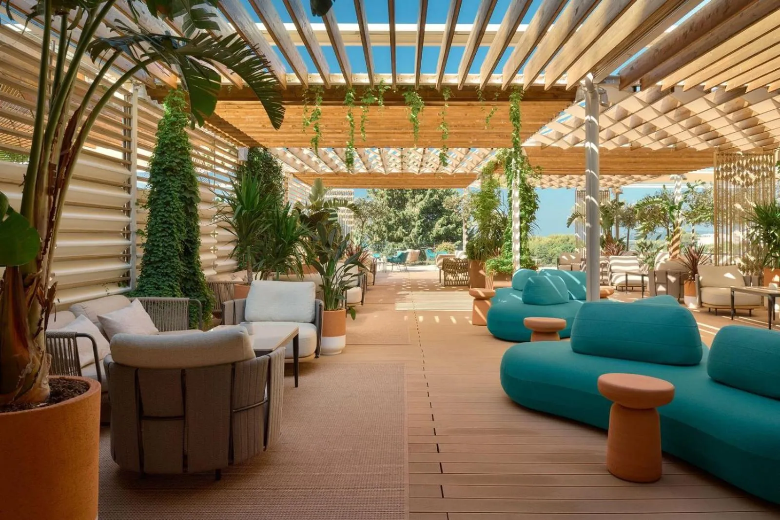 Restaurant/places to eat in Radisson Blu Resort & Spa